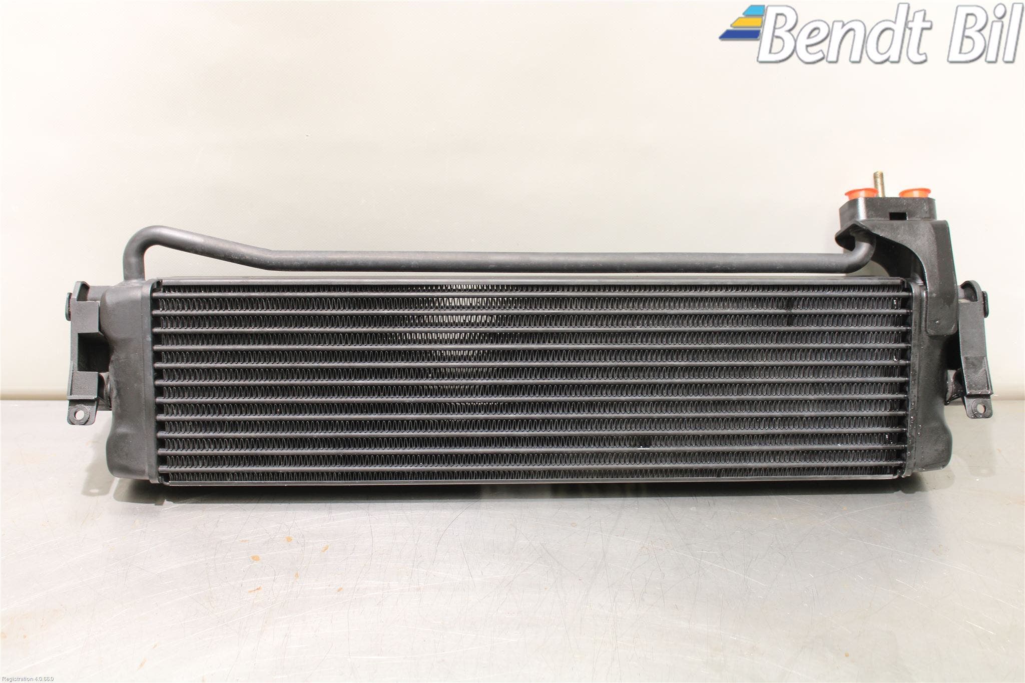 BMW 6 E63/64 02-10 Oljekylare Motor