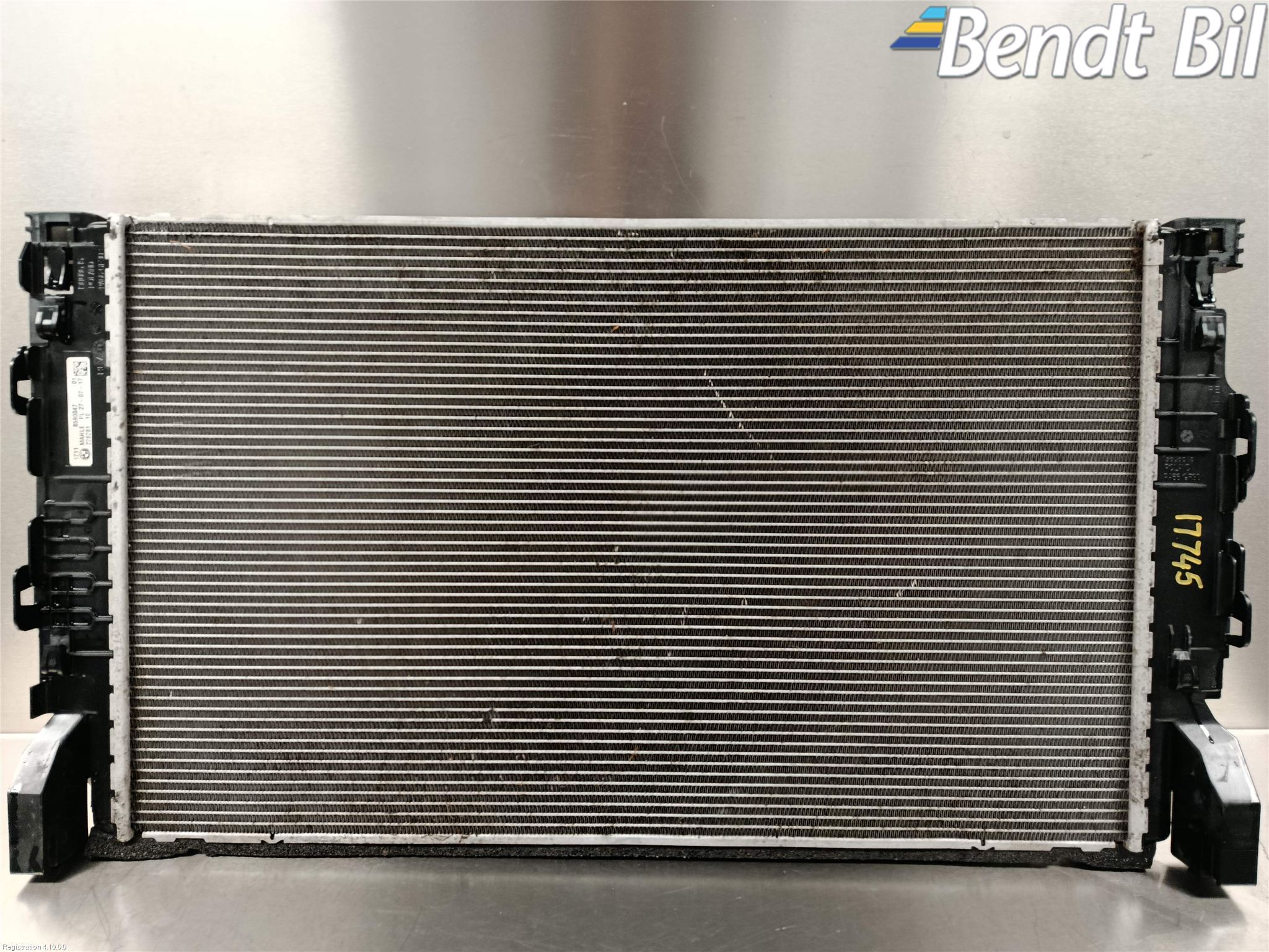 BMW 5 G30/G31/F90 17-23 Kylare Aut