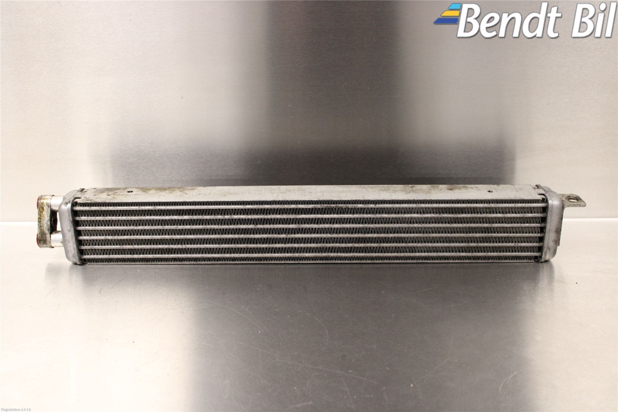 BMW 7 E65/66 00-08 Oljekylare Motor