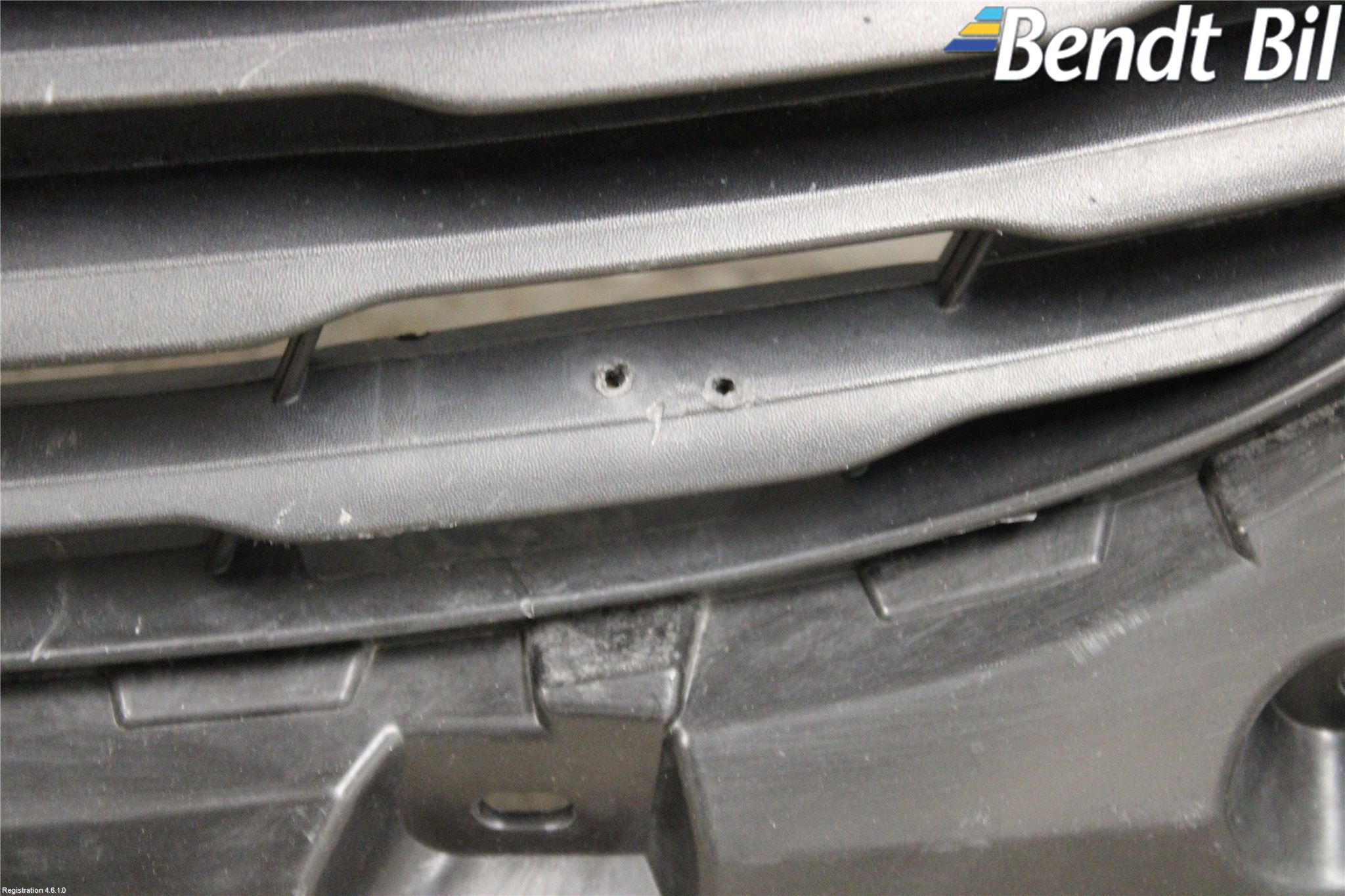 Opel COMBO E 19- Grill-Galler