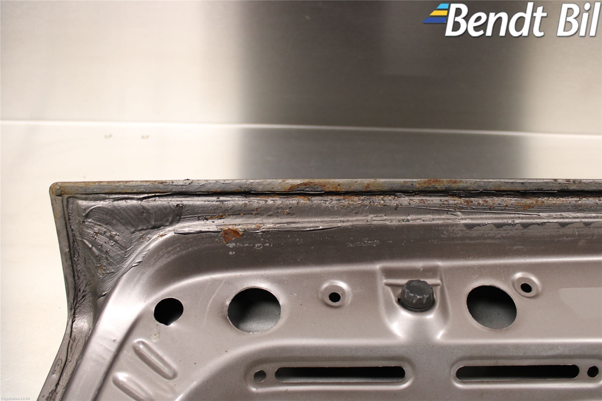 BMW 3 E30 83-94 Baklucka (Ej Med Ruta)