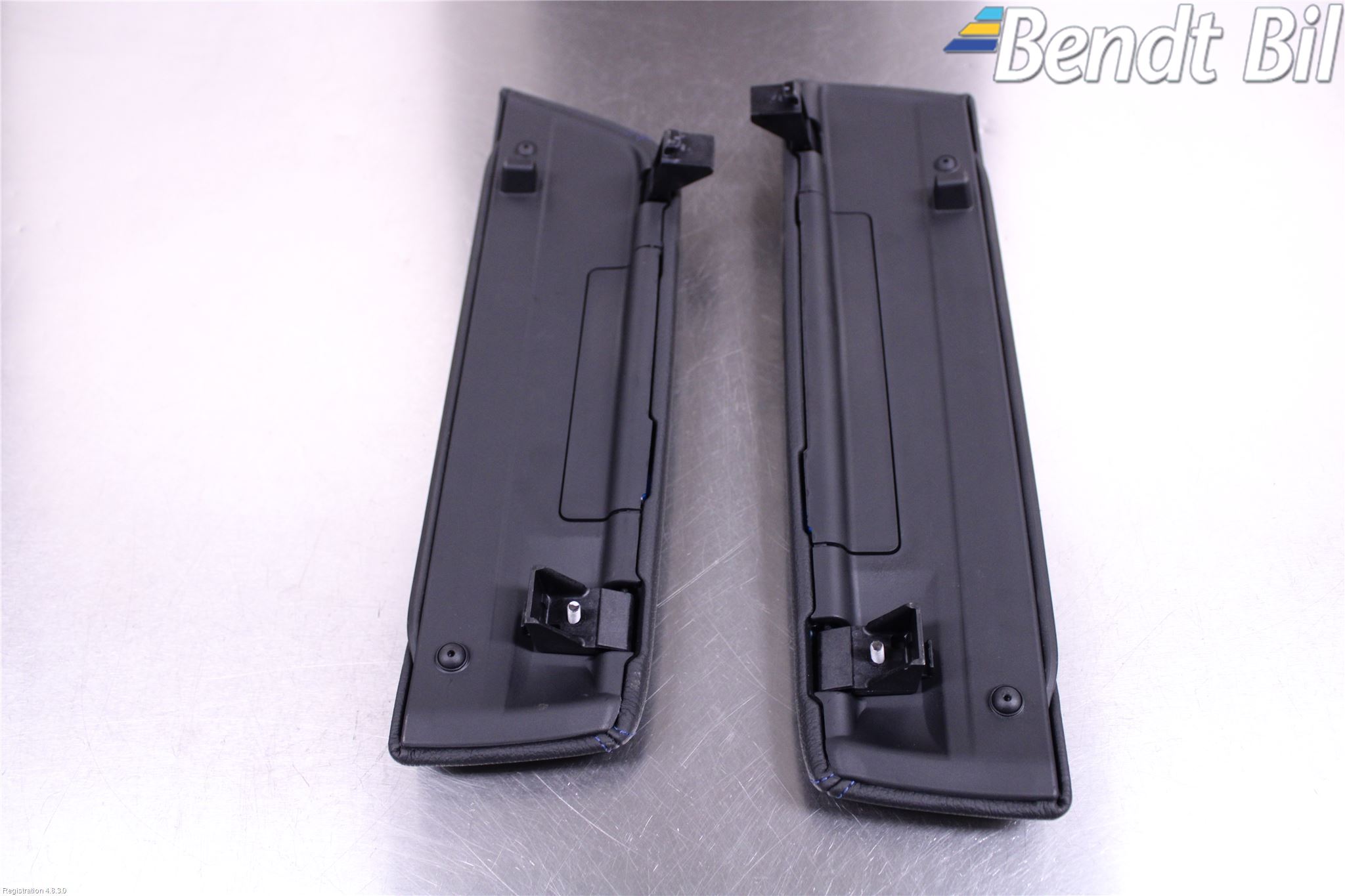 BMW 5 G30/G31/F90 17-23 Instrumentkonsoll Mitt
