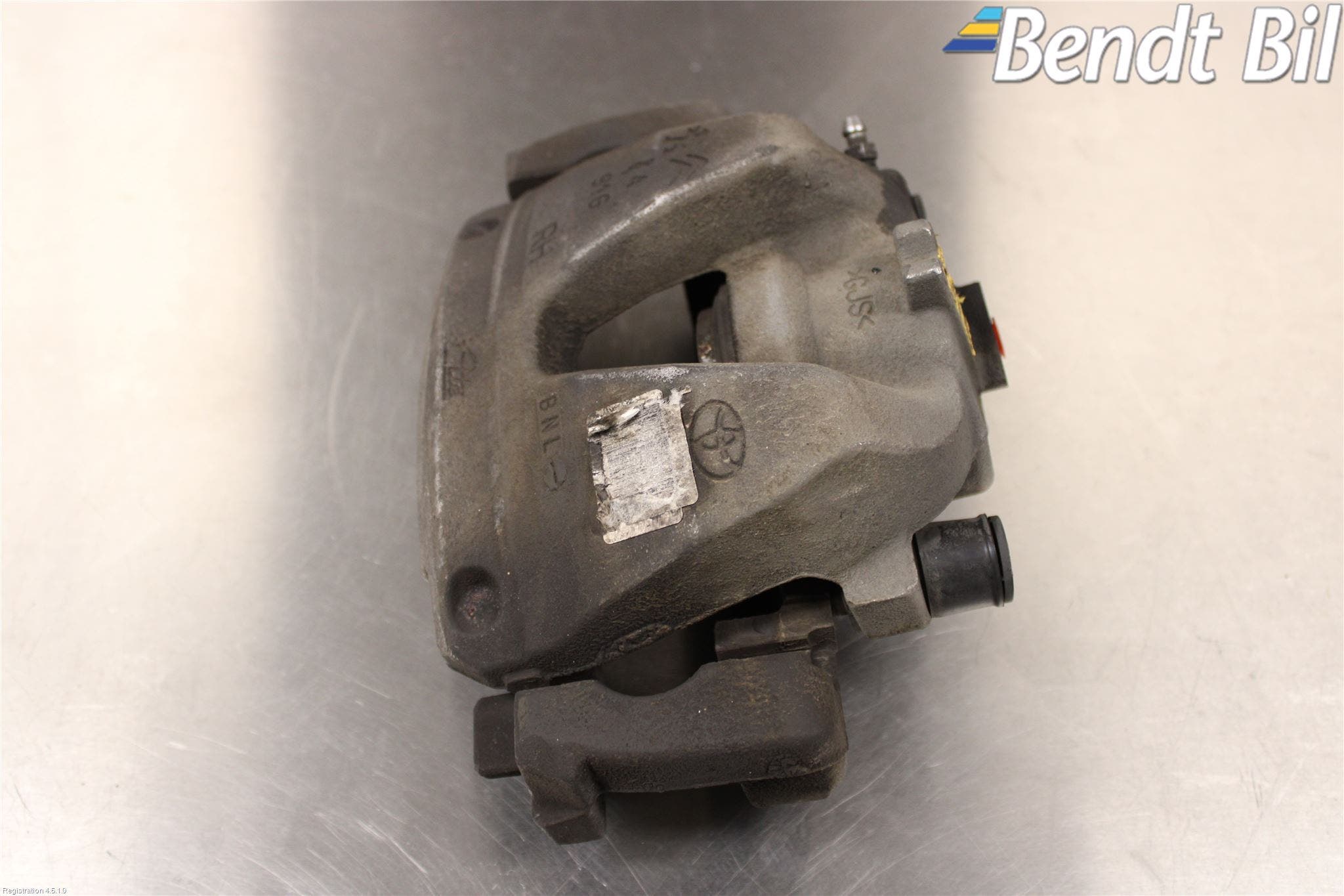 Opel VIVARO 20- Bromsok Fram Höger