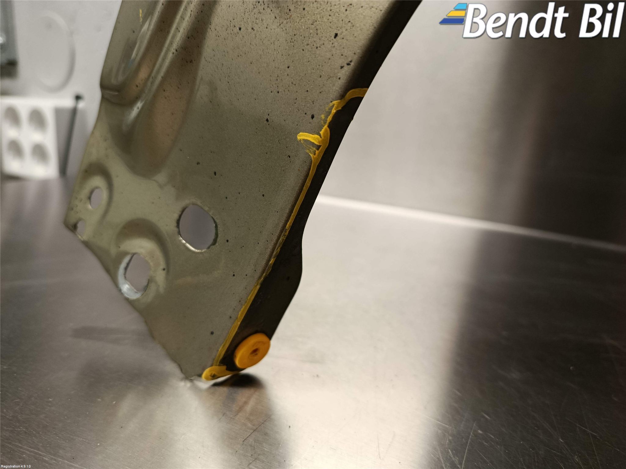 Volvo C30 07-10 Skärm Fram Höger