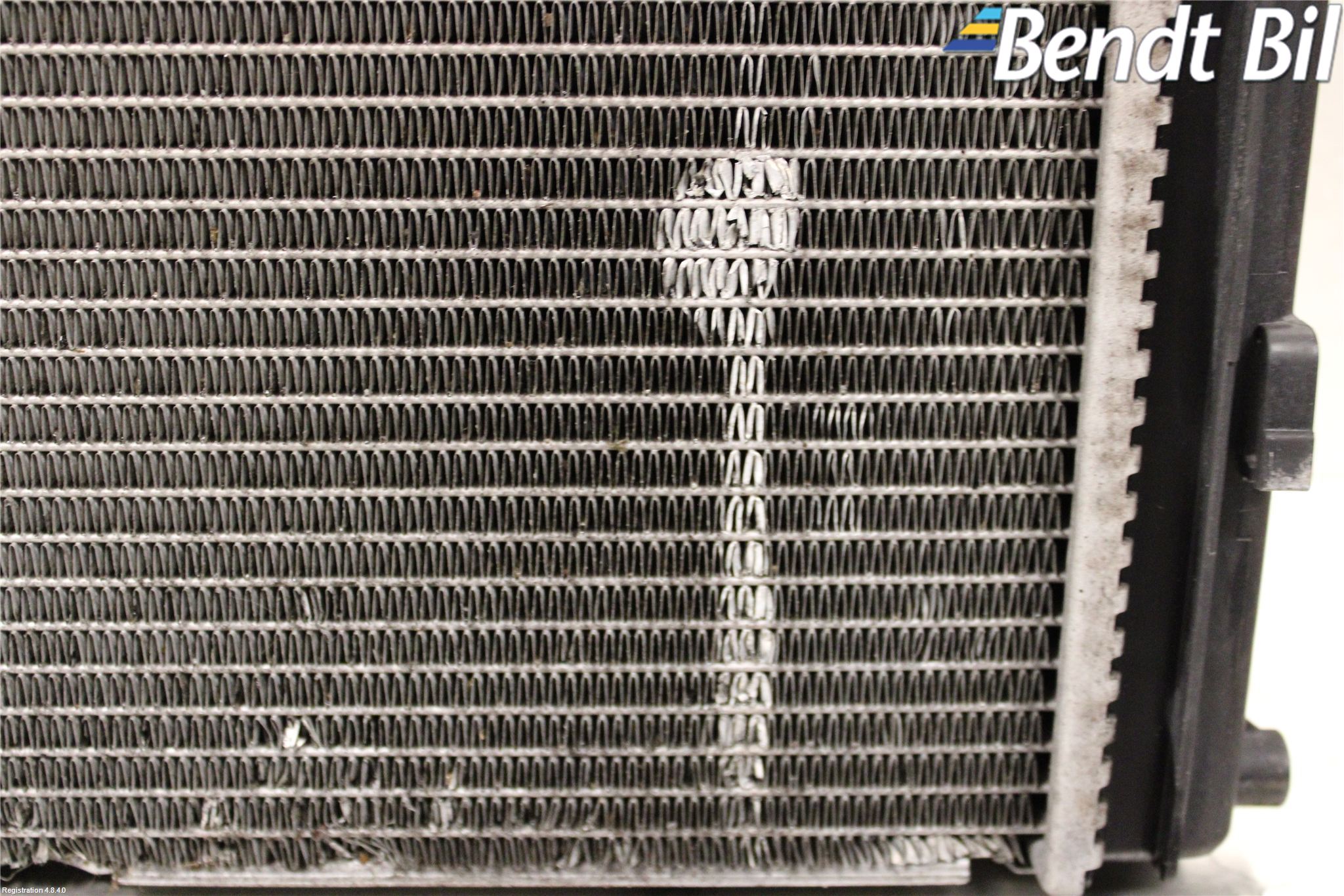 BMW 1 F20/F21 11-19 Kylare Aut