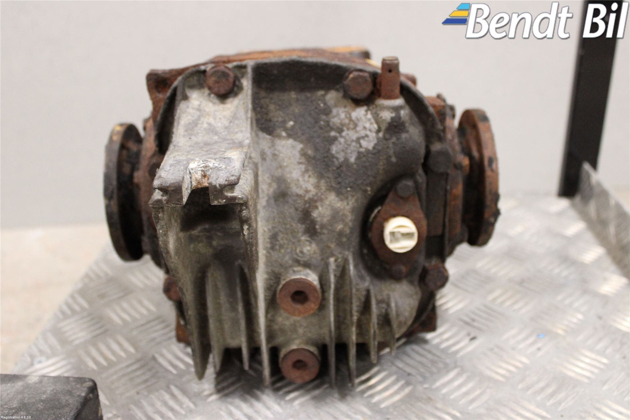 BMW 5 E28 81-88 Bakväxel-Diff