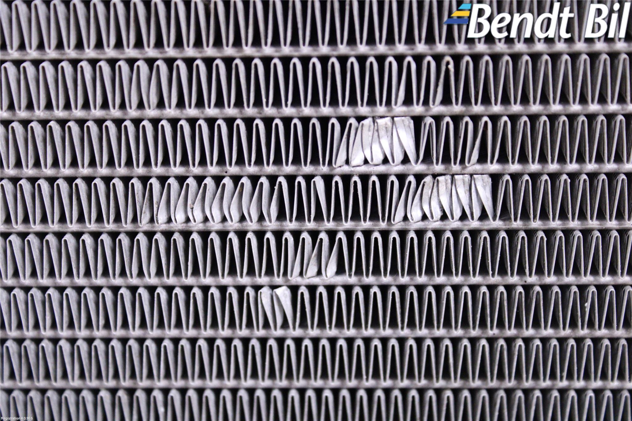 BMW 7 E32      86-94 Kylare Aut