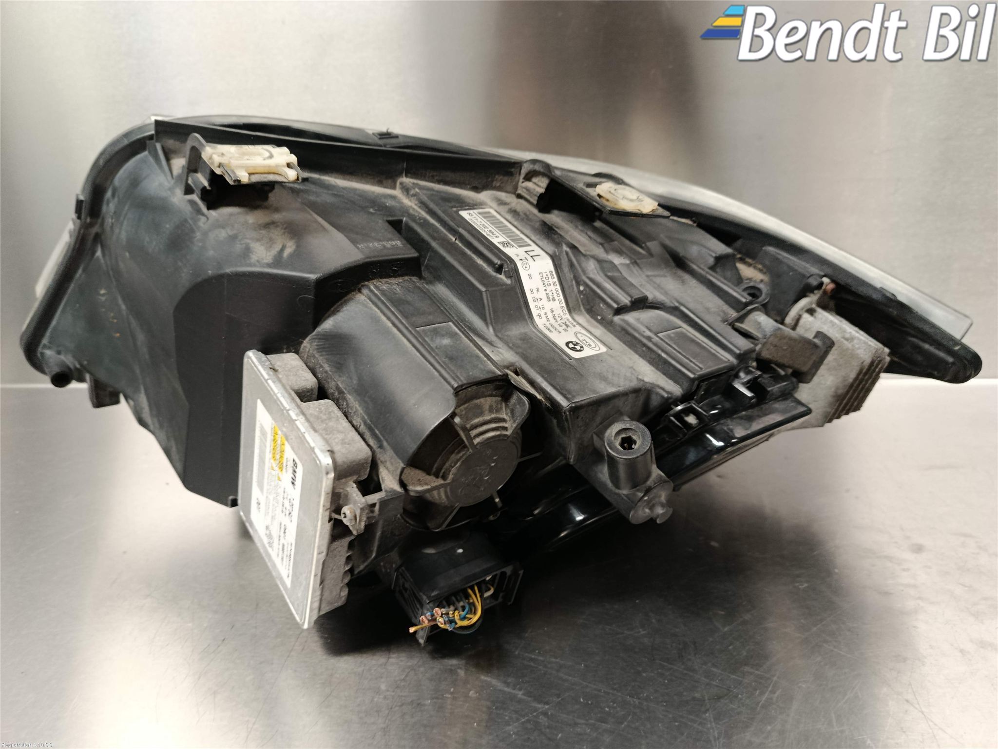 BMW 3 E90/91 SED/TOU 05-12 Strålkastare Höger