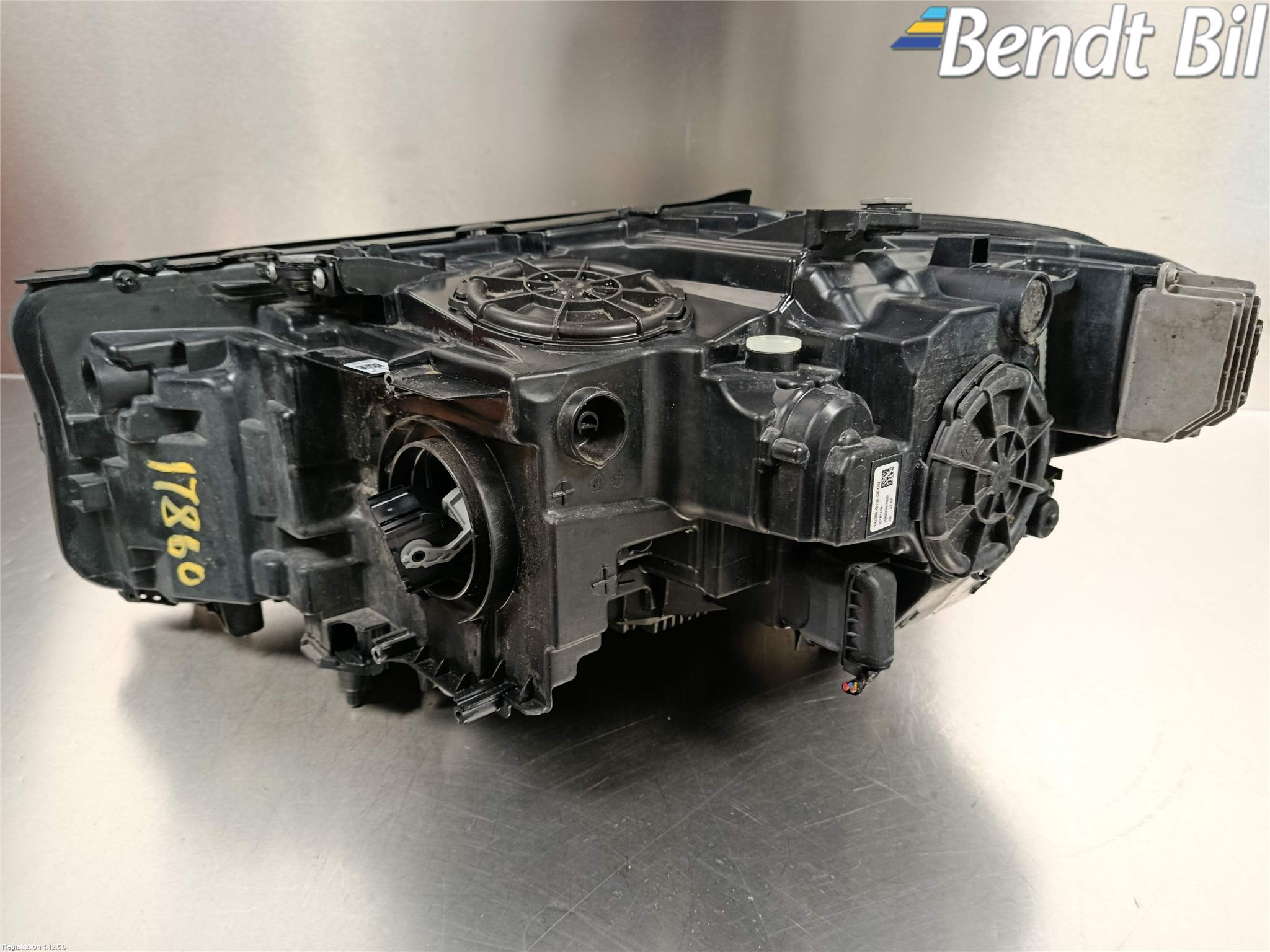 BMW 5 G30/G31/F90 17-23 Strålkastare Höger