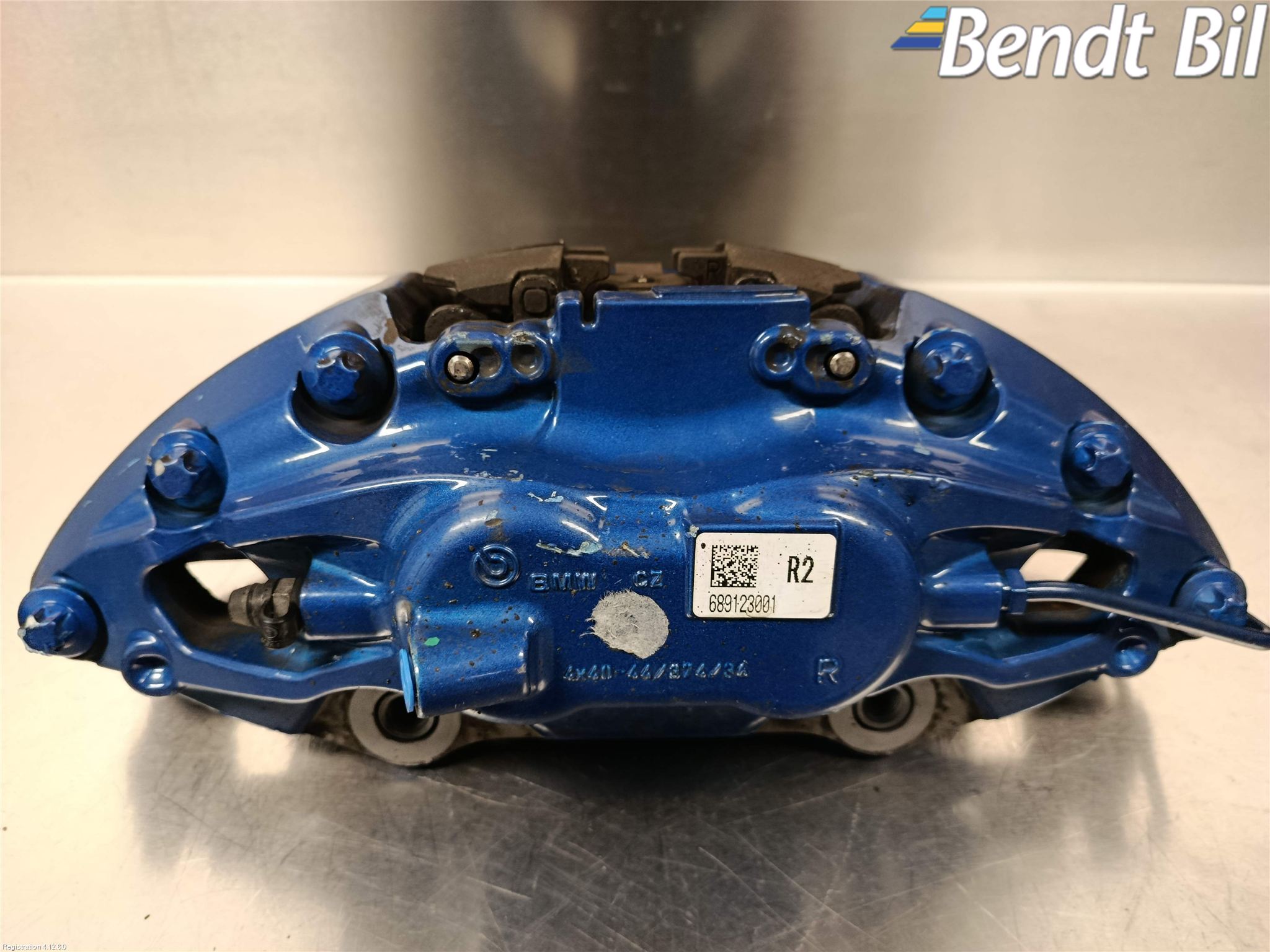 BMW 5 G30/G31/F90 17-23 Bromsok Fram Höger