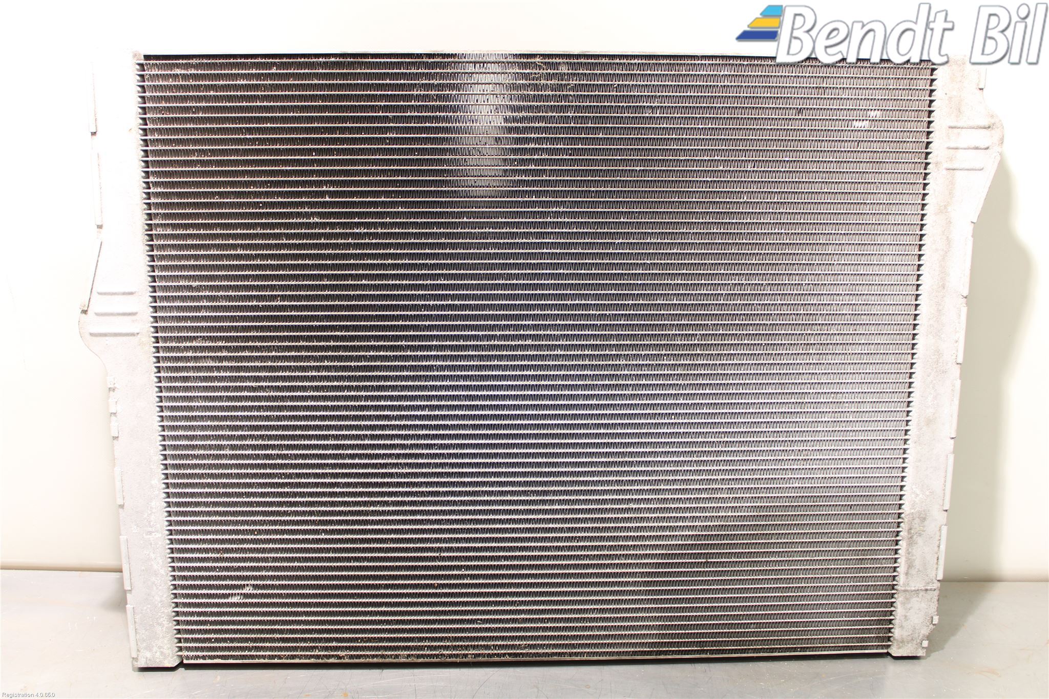 BMW 7 F01/02/03/04 09-15 Kylare Aut