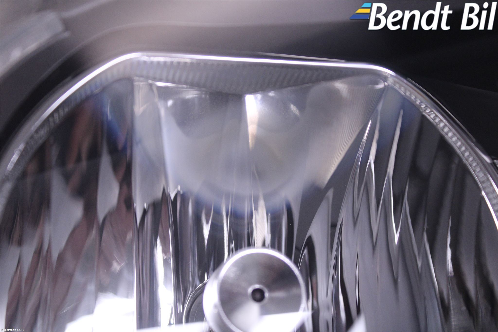 BMW 1 E87/81 5D/3D 03-11 Strålkastare Höger