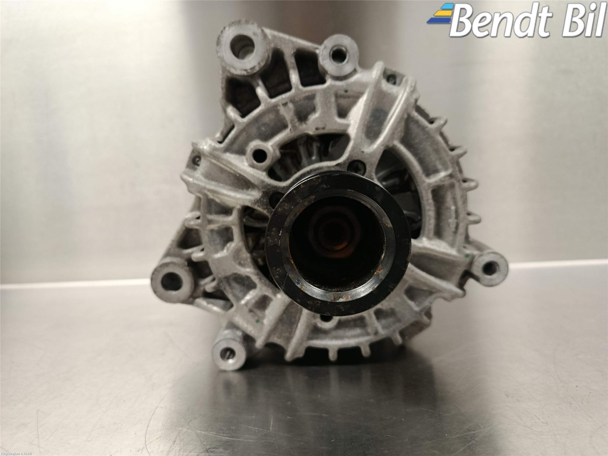 BMW 5 G30/G31/F90 17-23 Generator