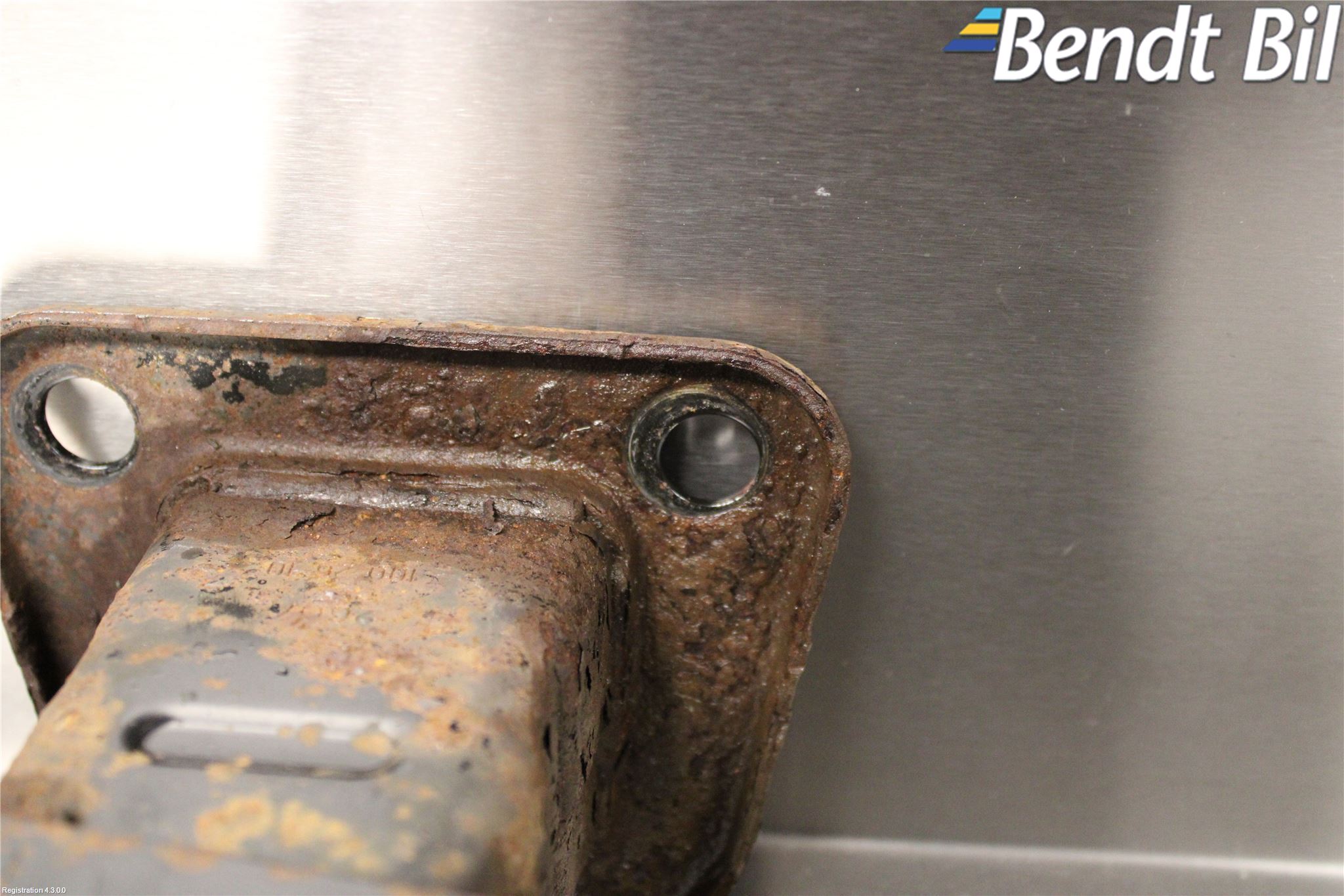 BMW 3 E92/93 Coupé/Cab 05-14 Stötfångarbalk Bak