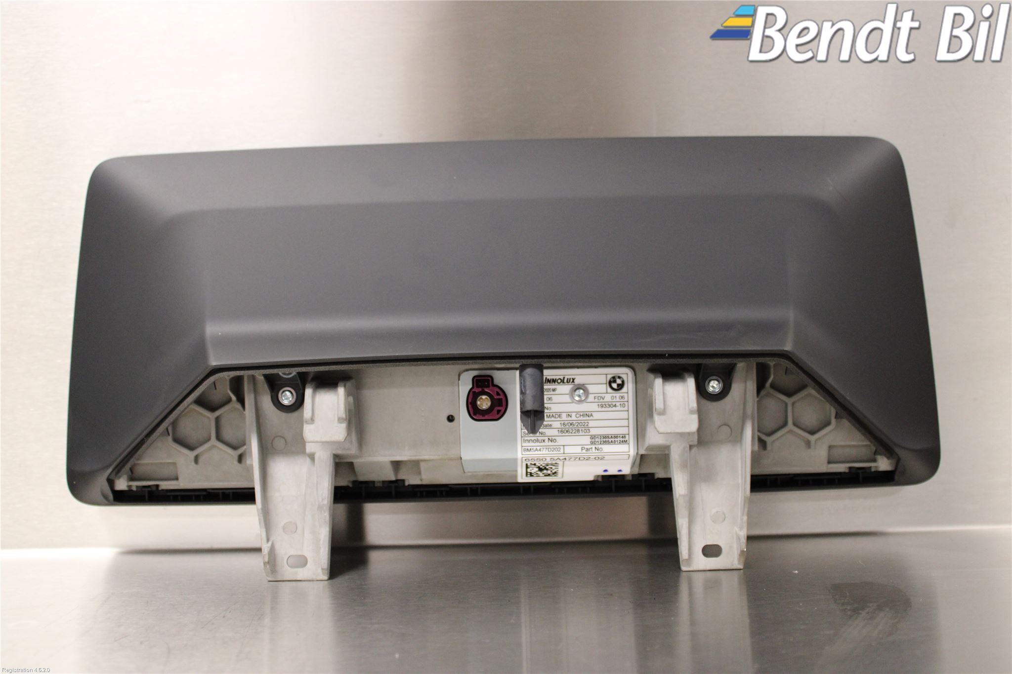 BMW 5 G30/G31/F90 17-23 Bildskärm