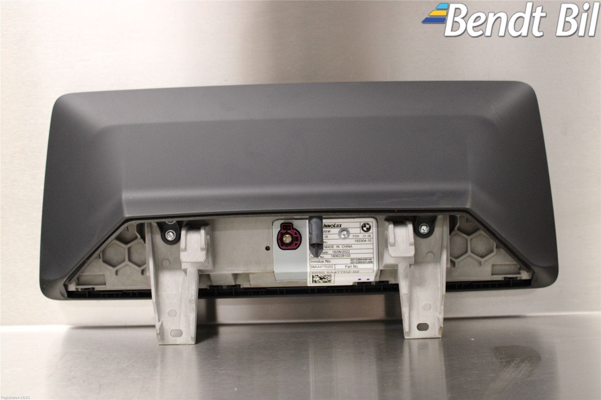 BMW 5 G30/G31/F90 17-23 Bildskärm