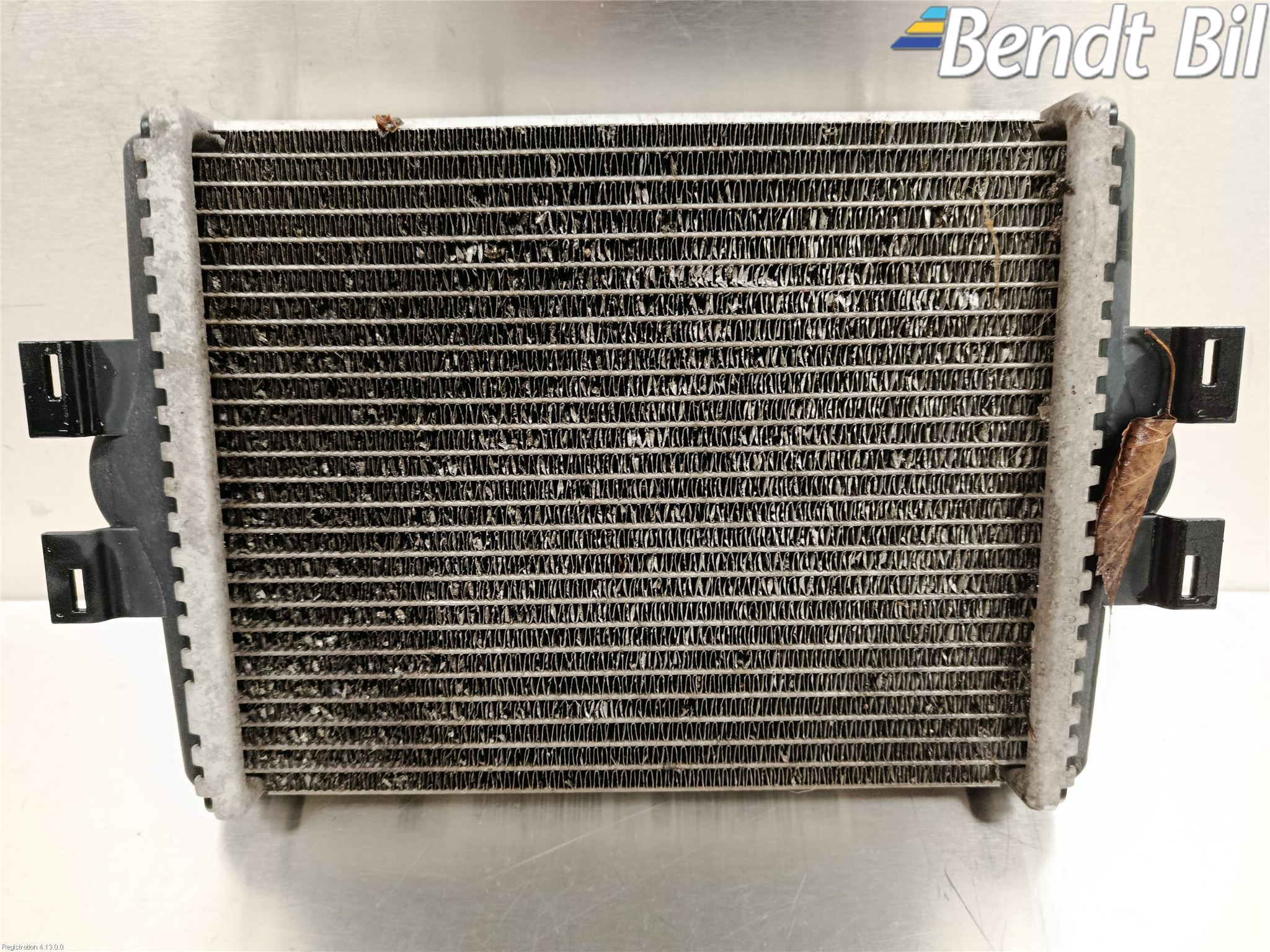 BMW 1 F20/F21 11-19 Kylare Aut