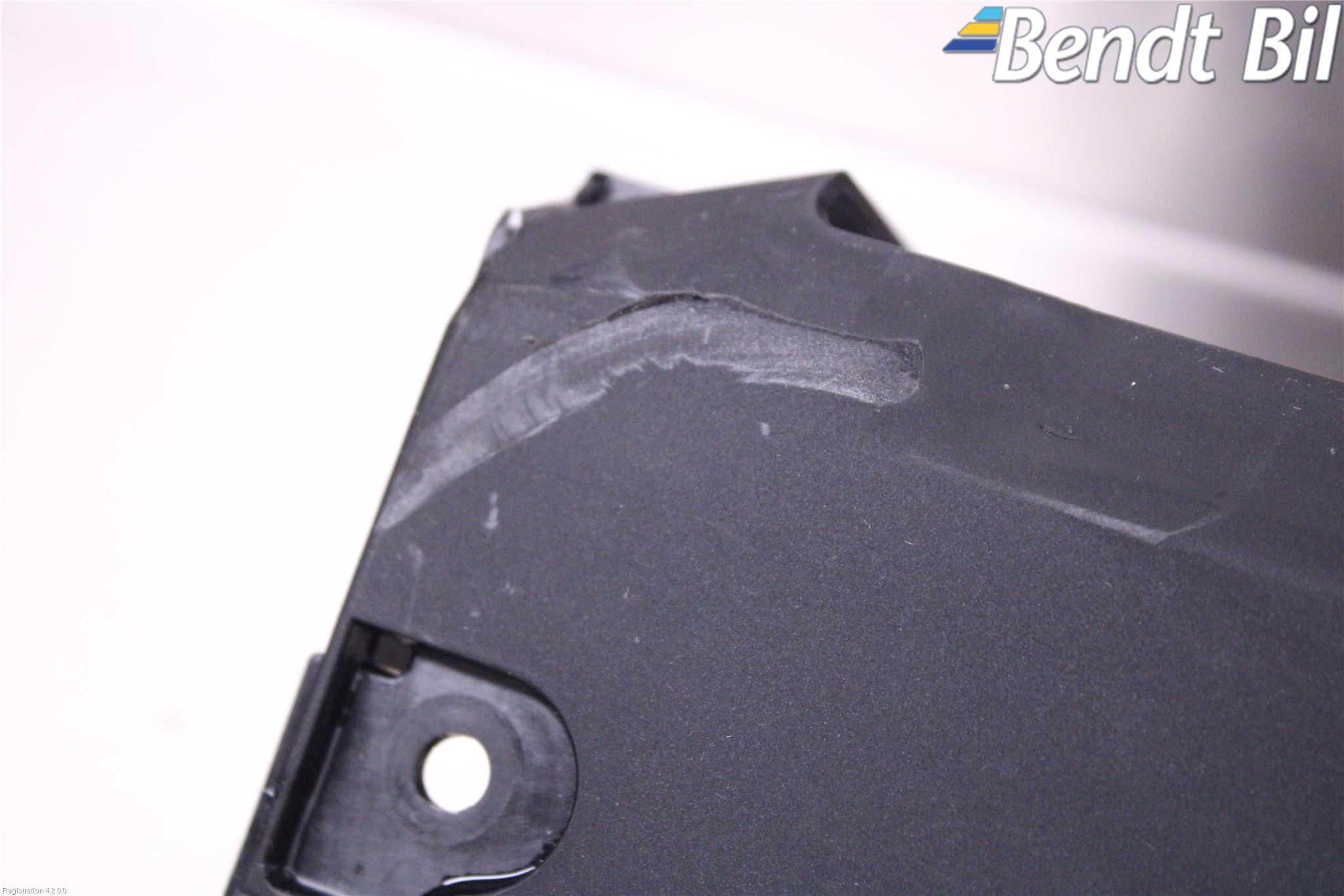 BMW 3 G20/G21/G80/G81 19- Kylarfäste-Ram-Balk