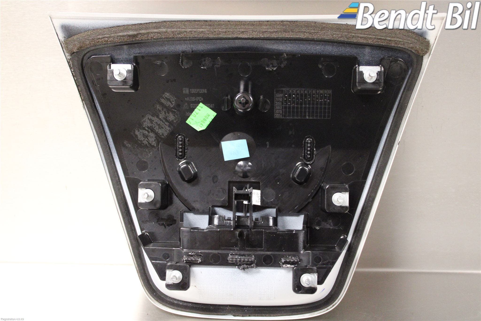 Opel ASTRA J 10-15 Bakluckehandtag