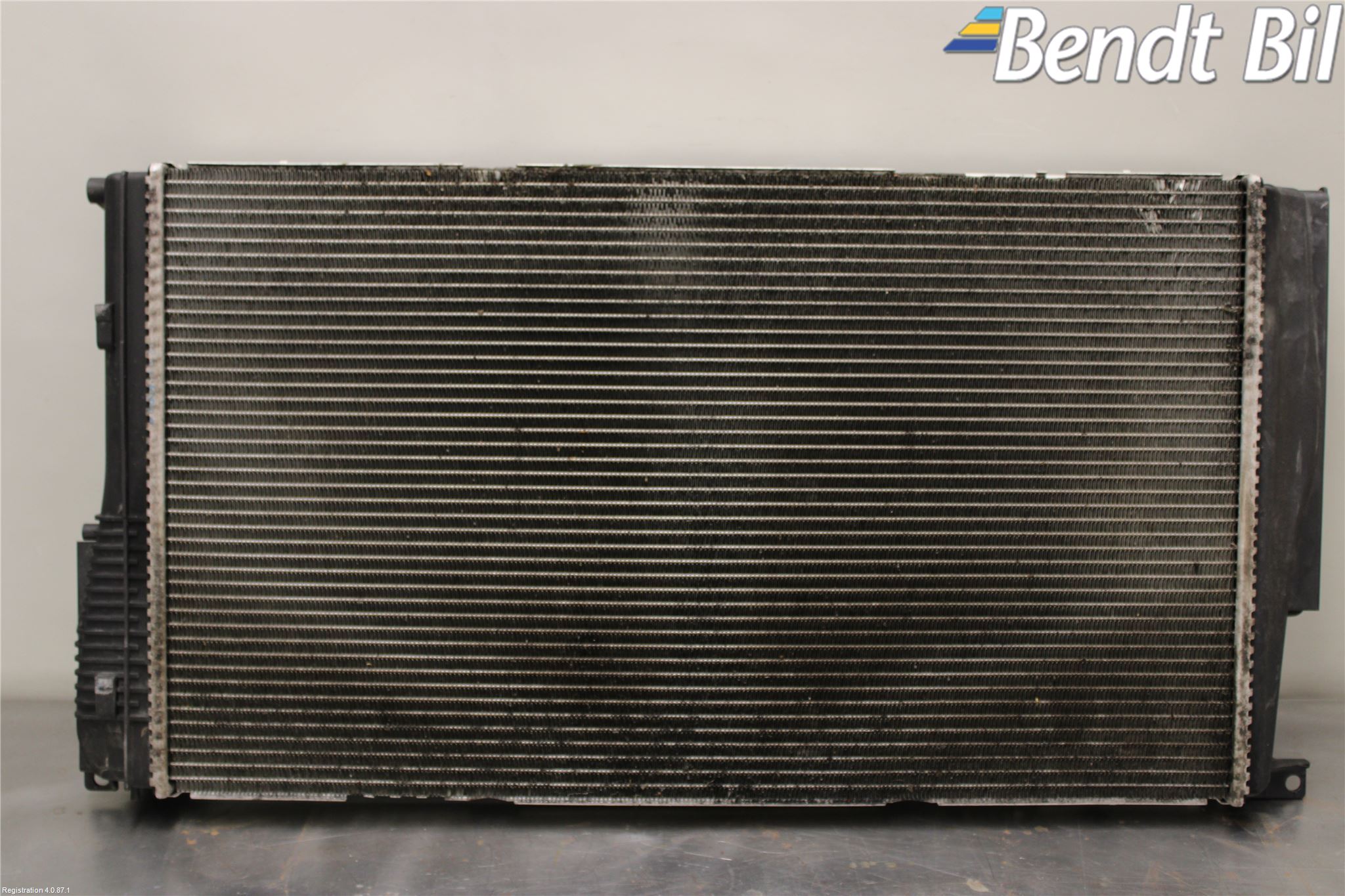 BMW 1 F20/F21 11-19 Kylare Aut