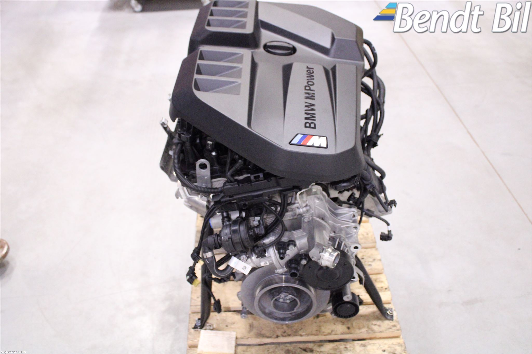 BMW 2 G42 22- Motor Bensin