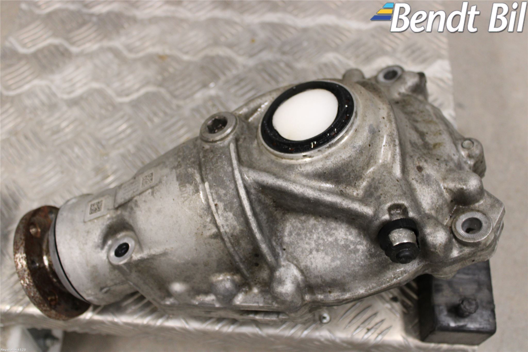 BMW 5 G30/G31/F90 17-23 Framvagn Diffrential