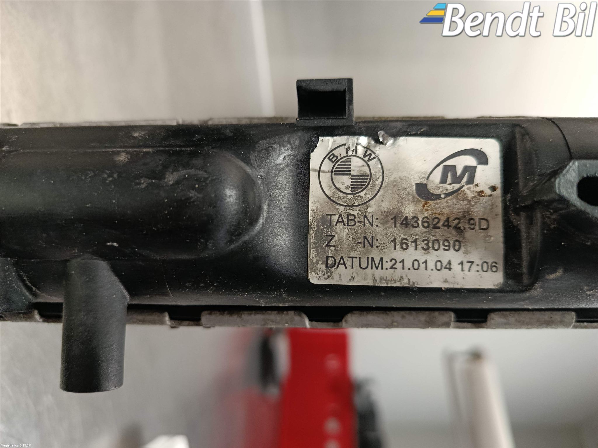 BMW 3 E46      98-05 Kylare Aut