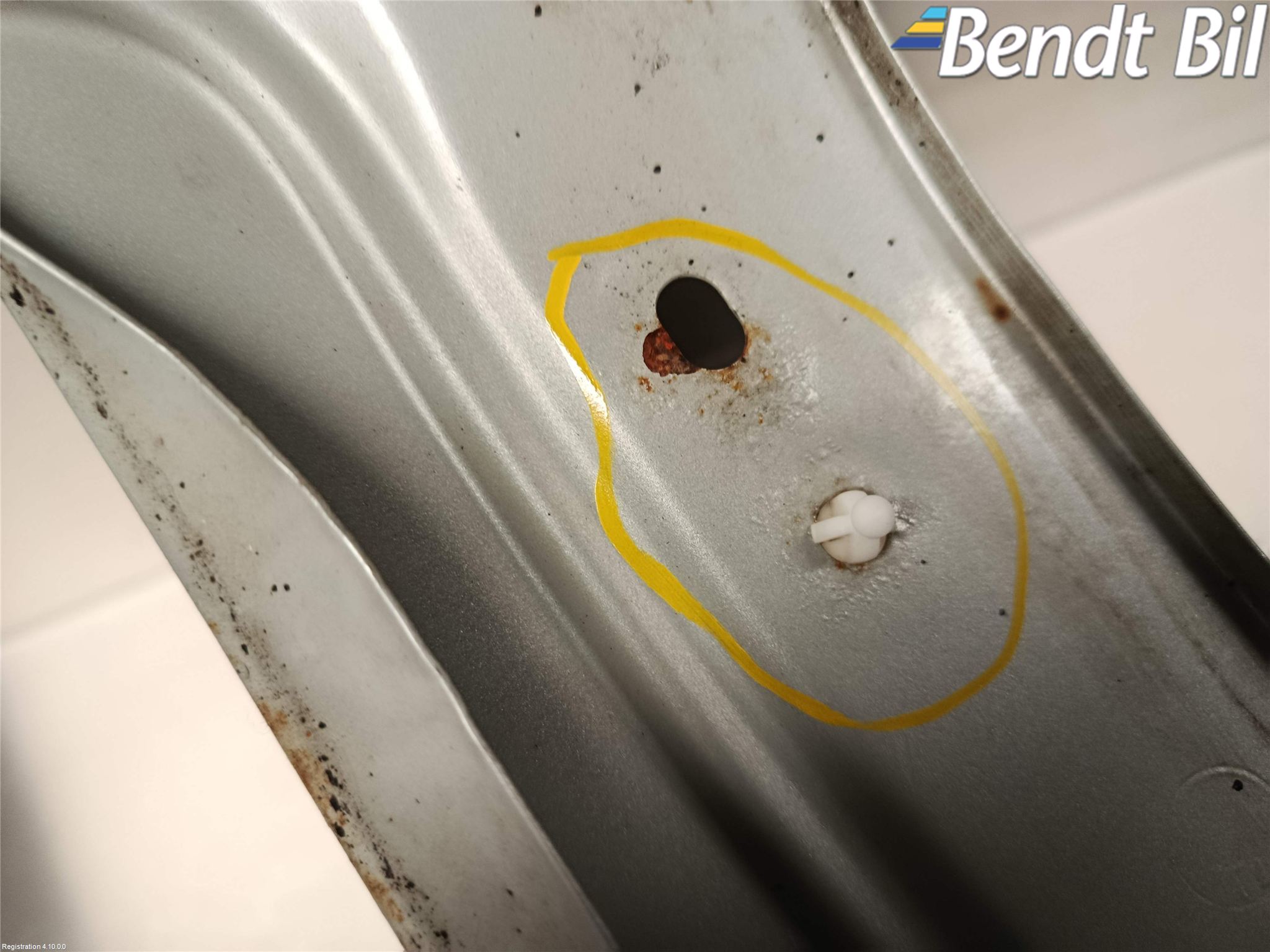 Volvo C30 07-10 Skärm Fram Höger