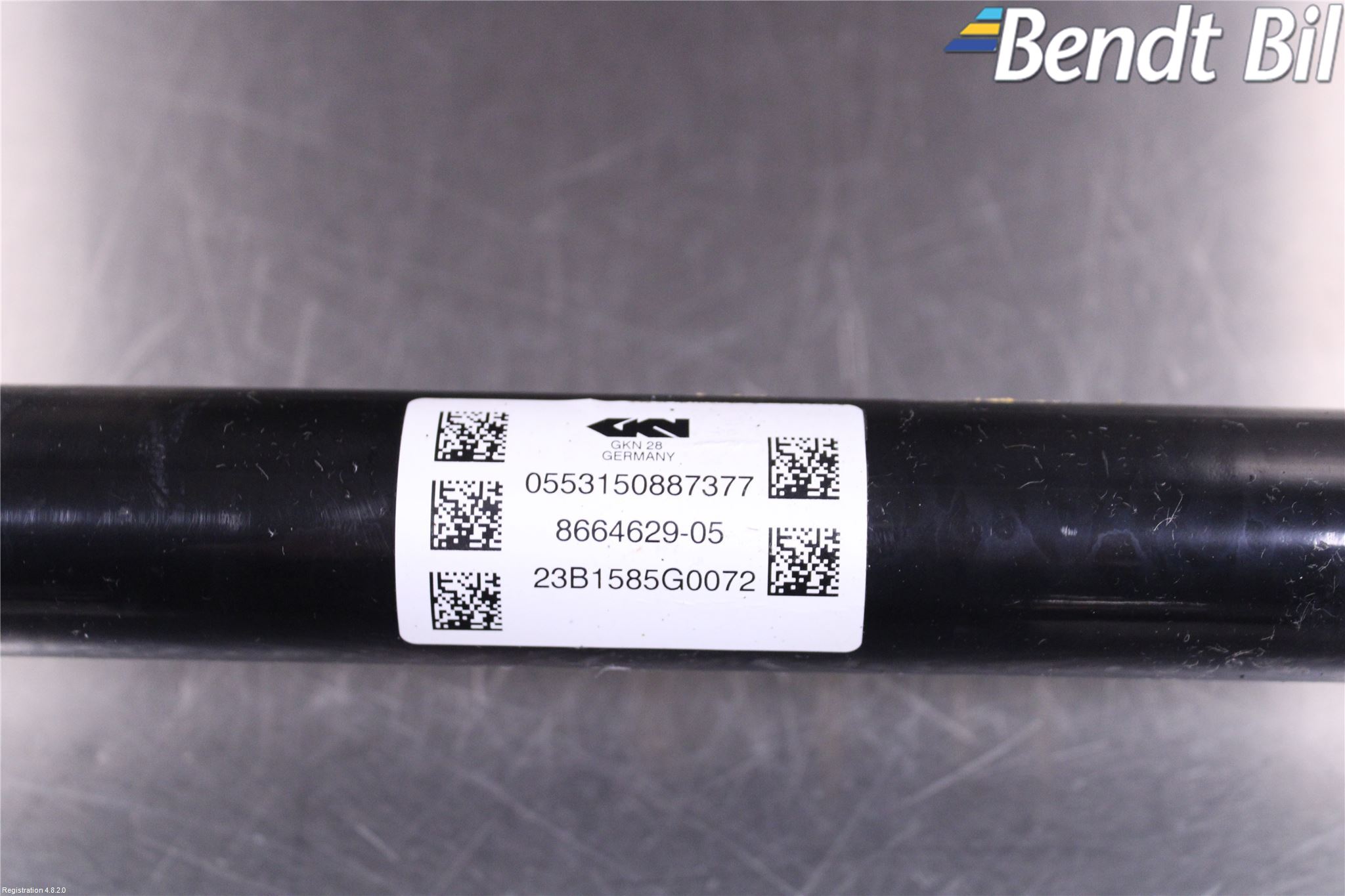 BMW 5 G30/G31/F90 17-23 Drivaxel Bak Vänster