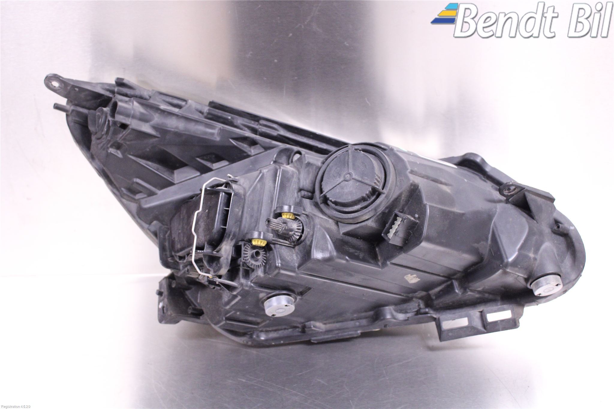 Opel CORSA D 07-14 Strålkastare Vänster