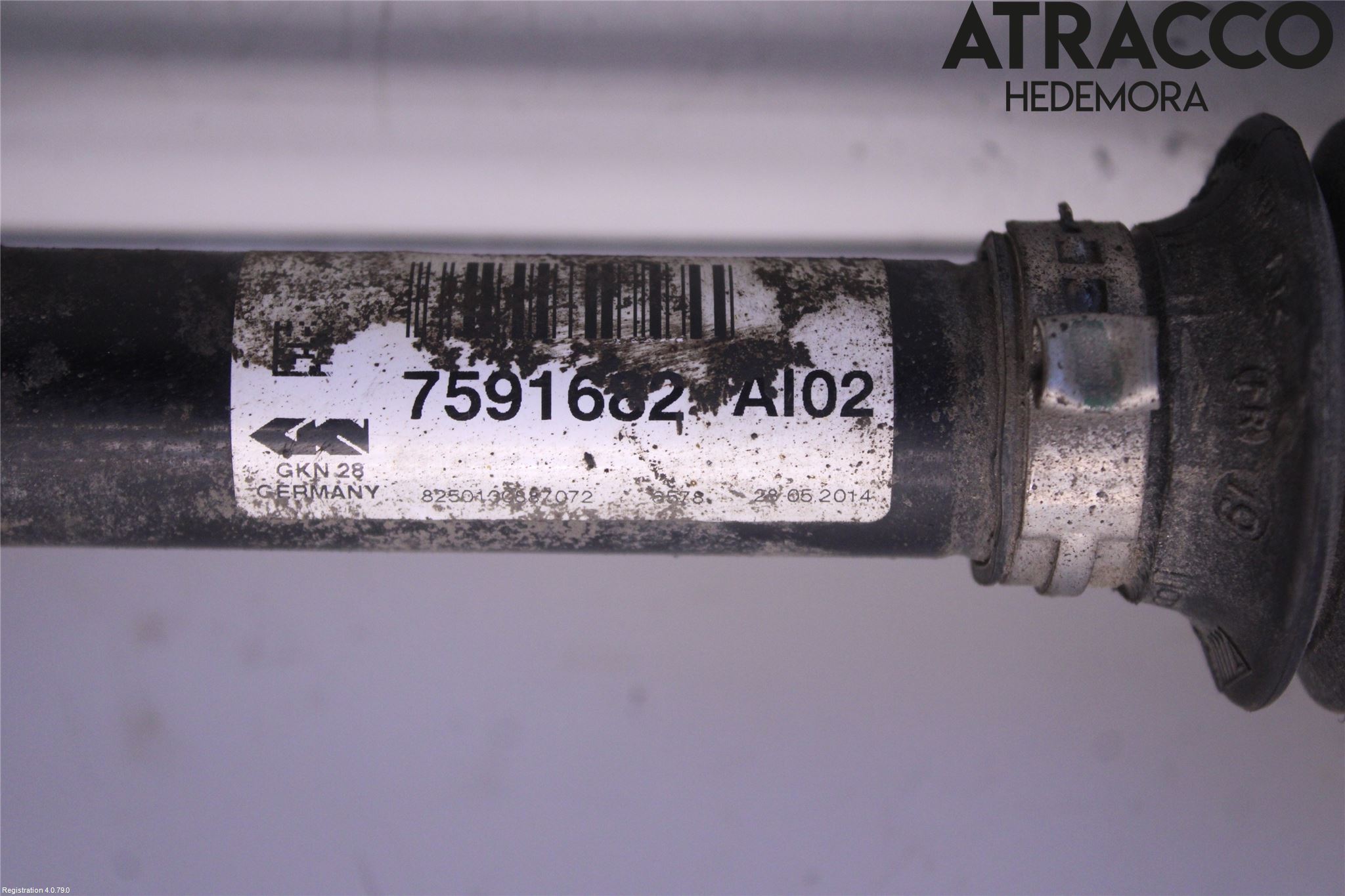 BMW X1 E84 10-15 Drivaxel Fram Höger