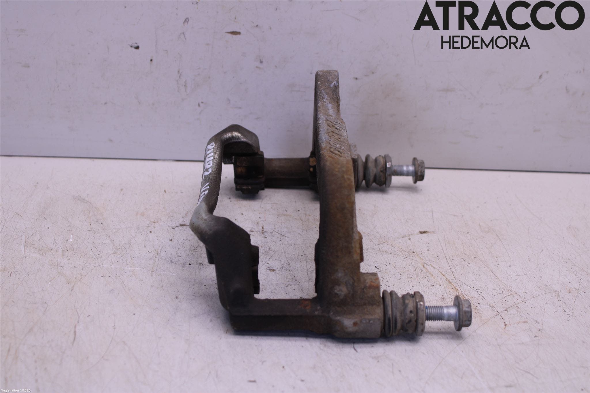 Toyota COROLLA 19- Bromsokshållare