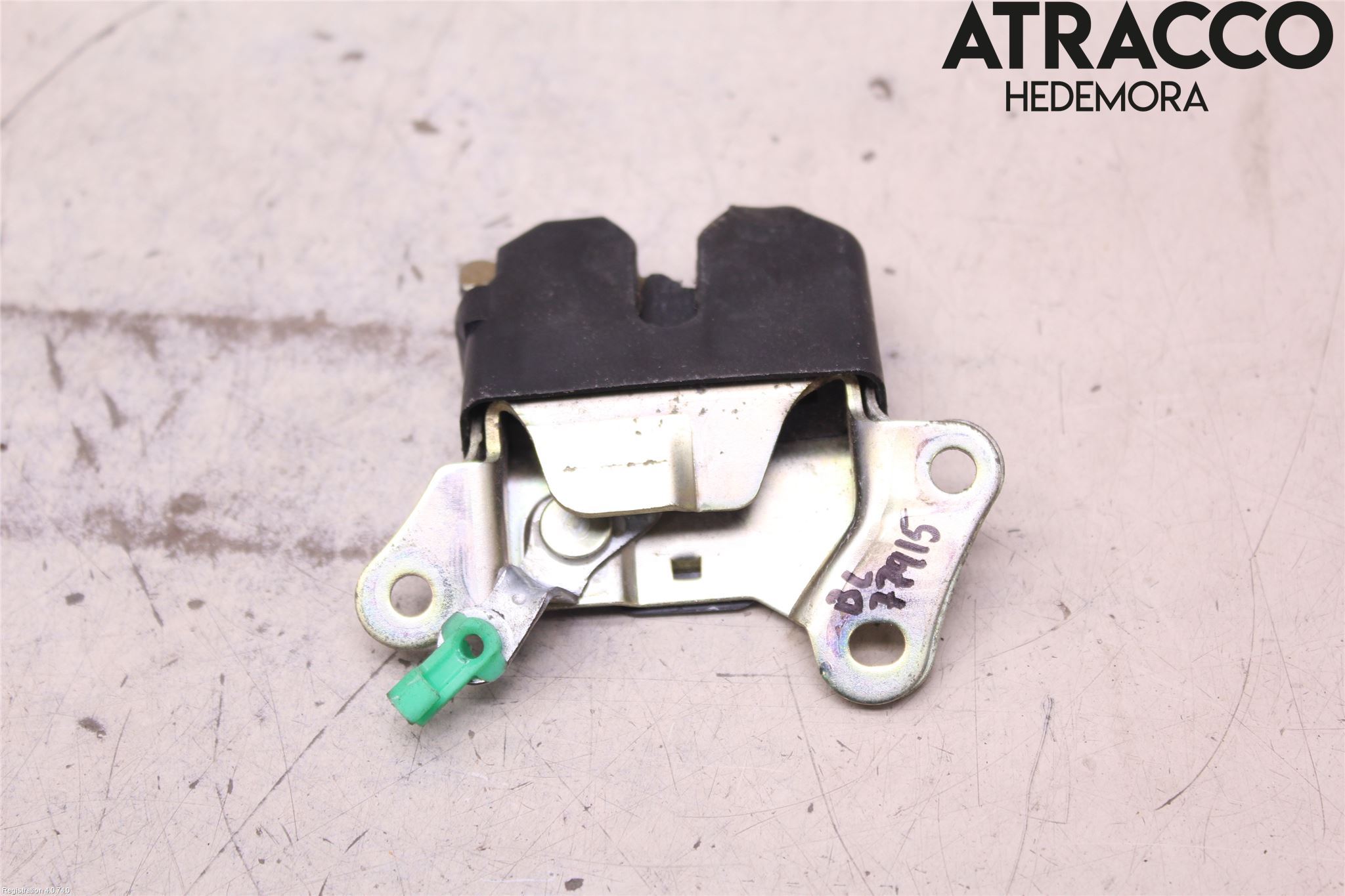 Toyota COROLLA 98-01 Låskista Baklucka