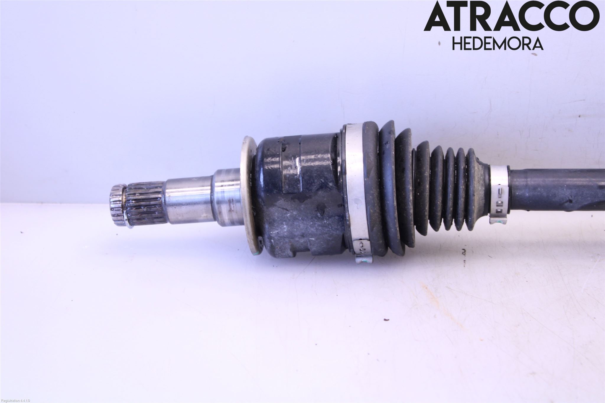 Toyota YARIS XP21 20- Drivaxel Fram Höger