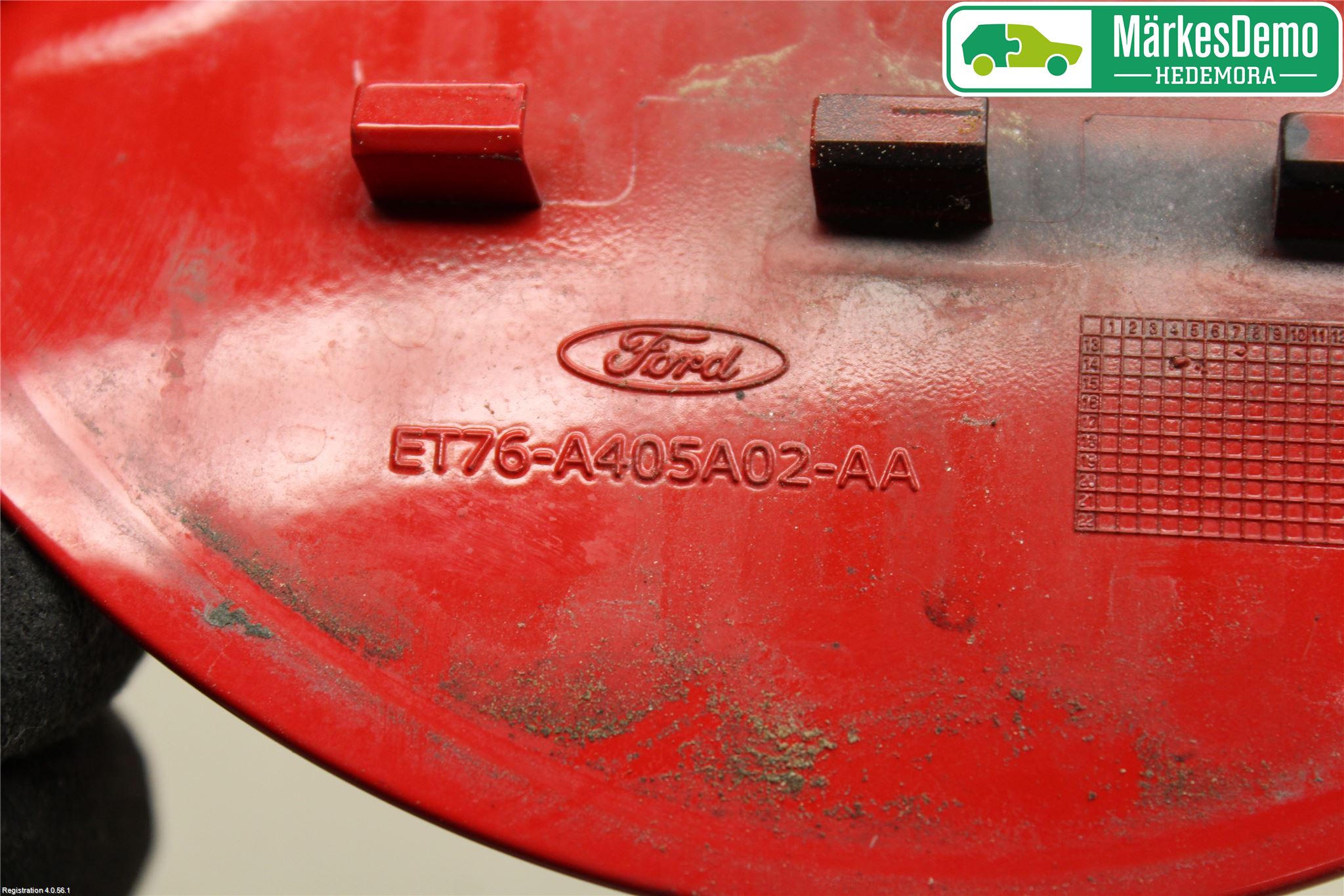 Ford TRANSIT/TOURNEO COURIER 13-23 Tanklucka