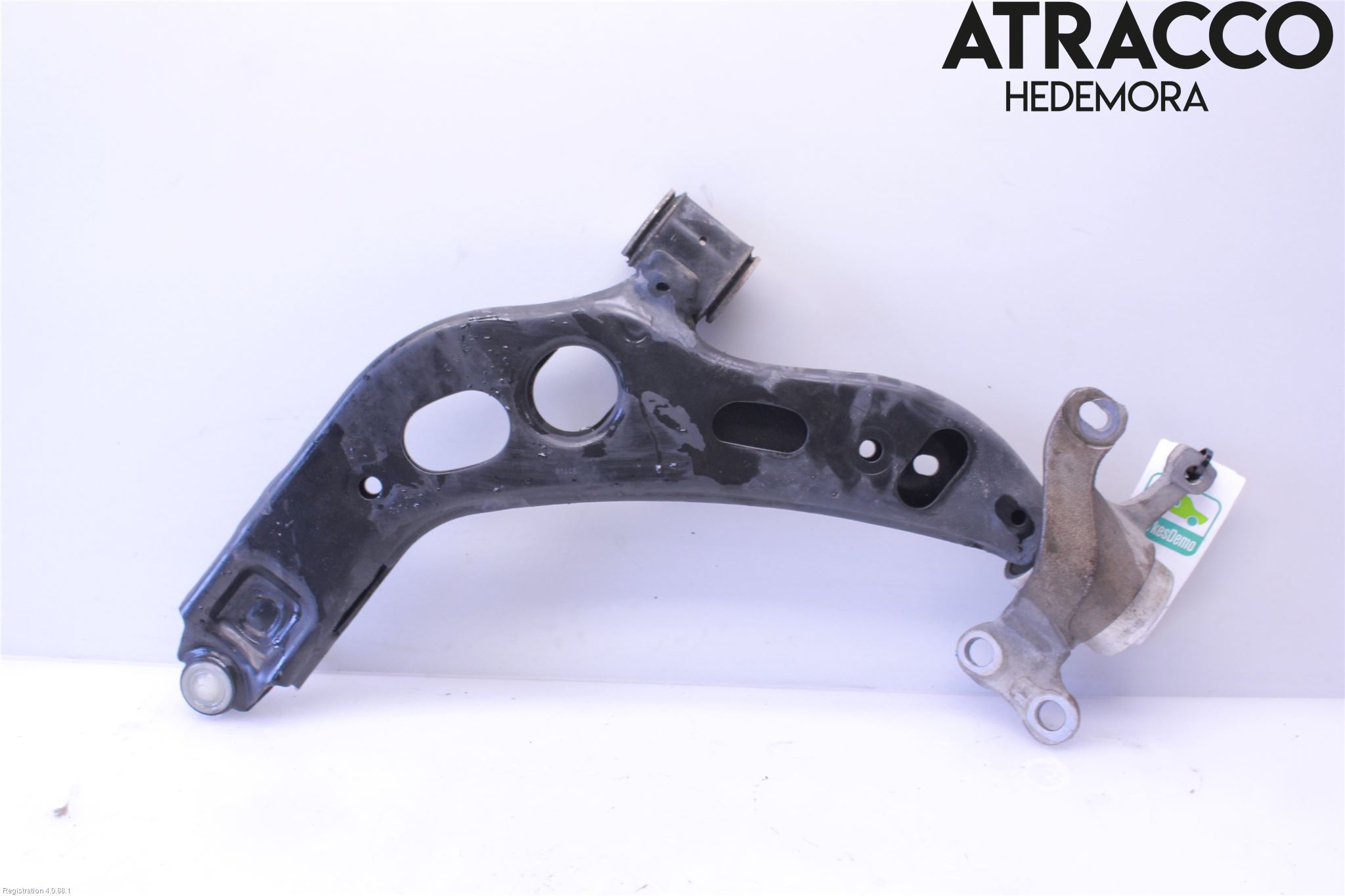 BMW X1 F48 15-22 Bärarm Fram Undre Hö