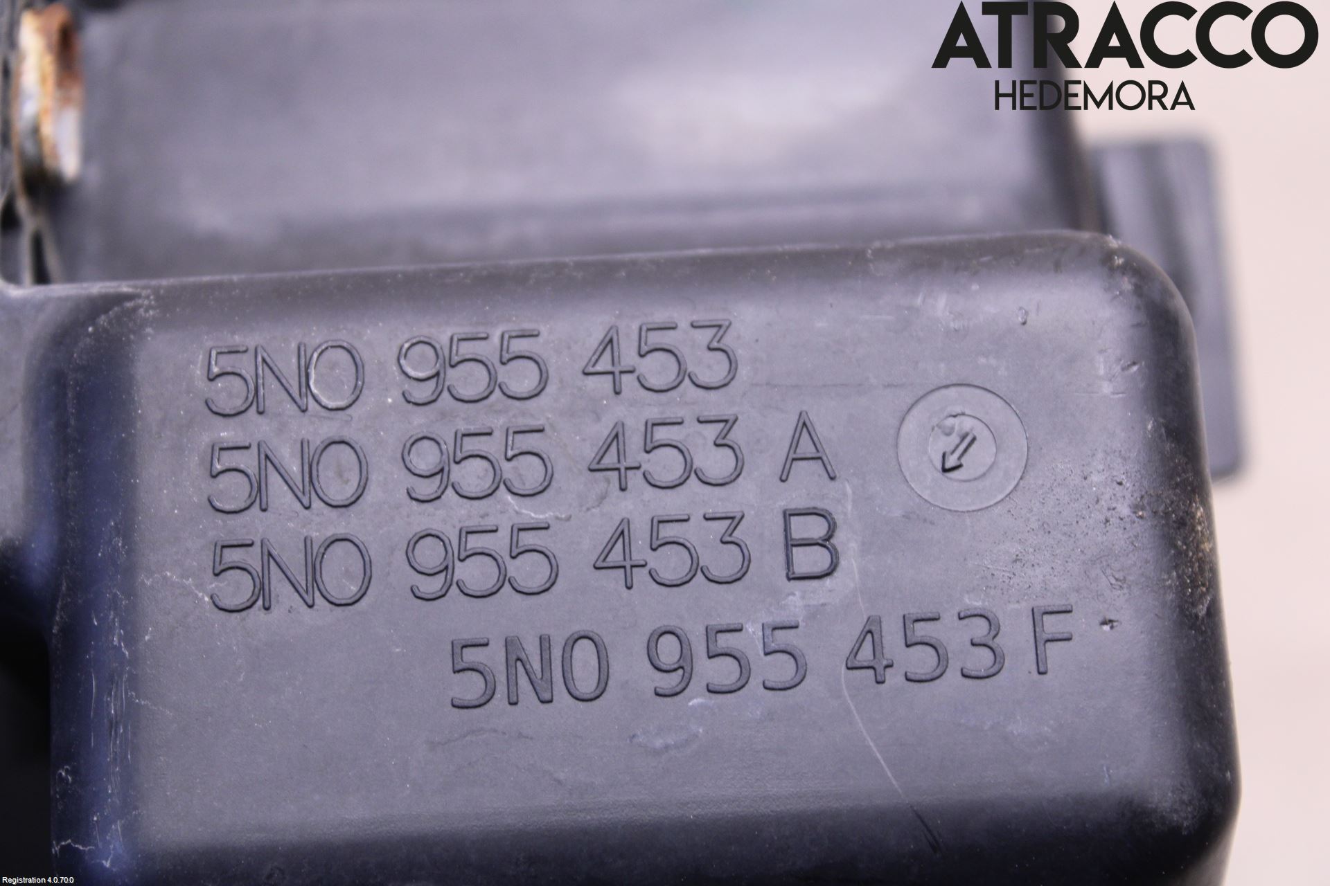 Volkswagen VW TIGUAN 07-16 Spolartank Vindruta-Strål
