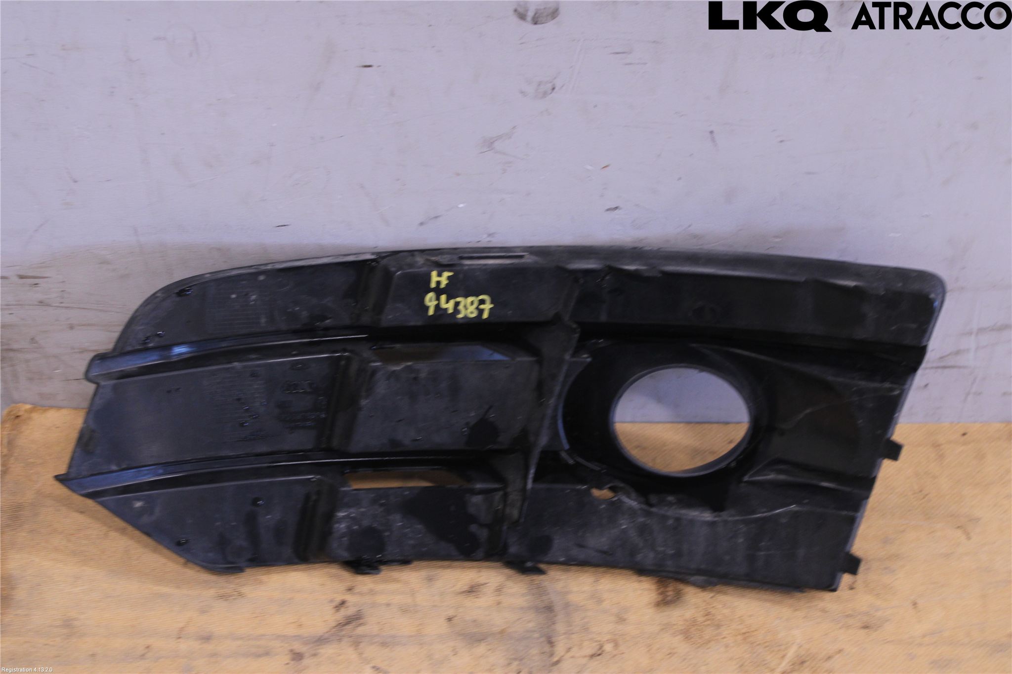 Audi Q5 09-16 Dimljussarg Fram