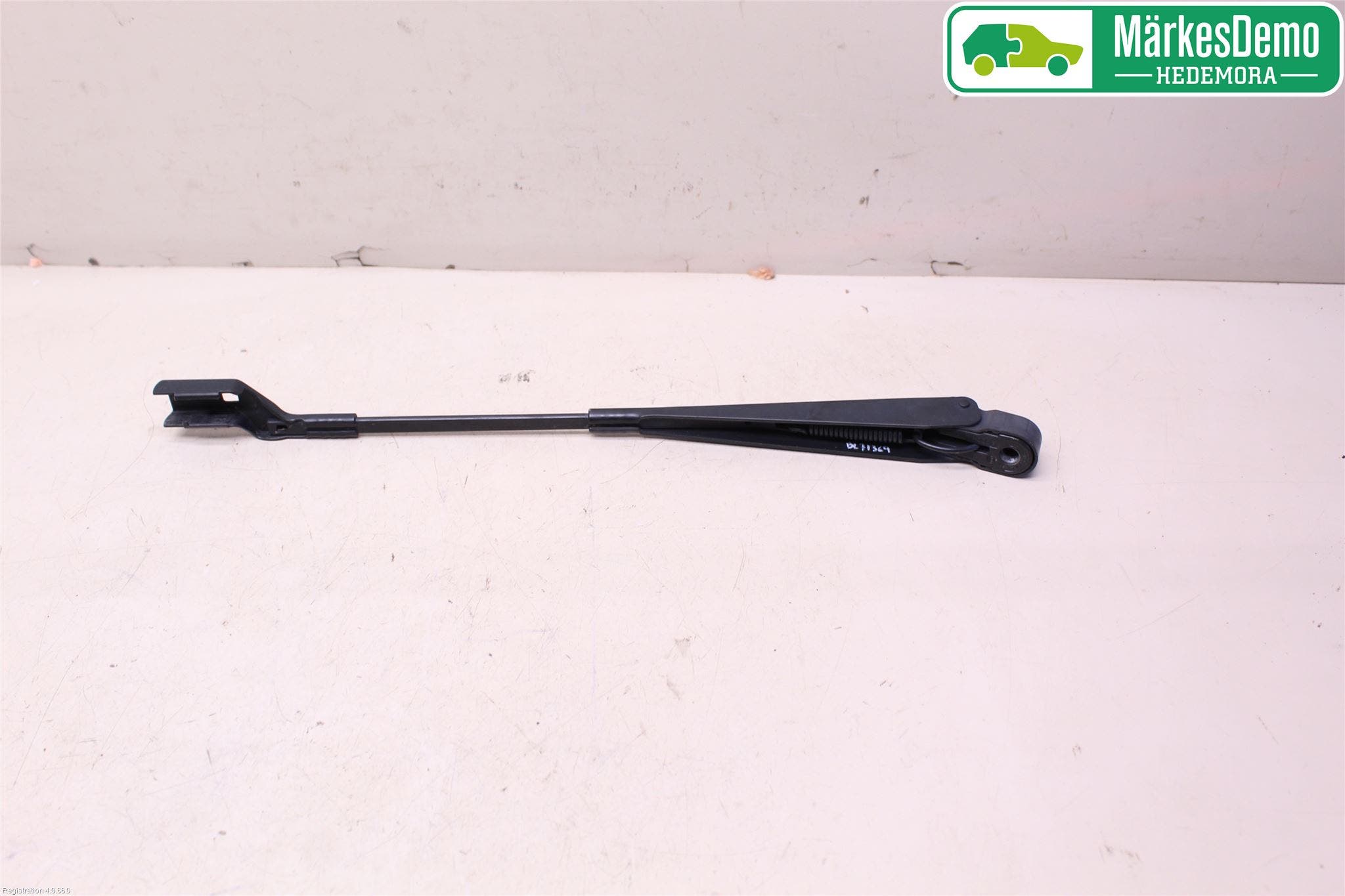 Ford MONDEO 07-15 Torkararm-Bakruta