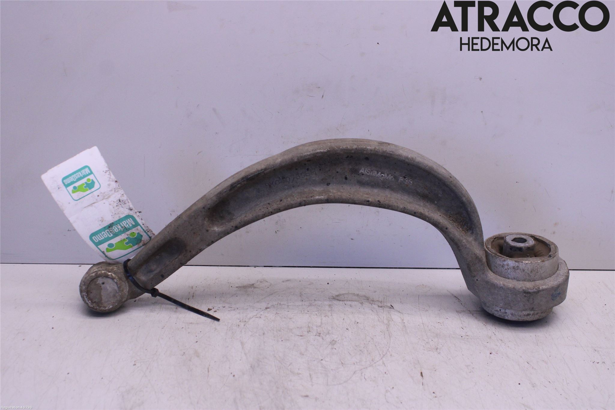 Audi A4 12-15 Bärarm Fram Undre Vä