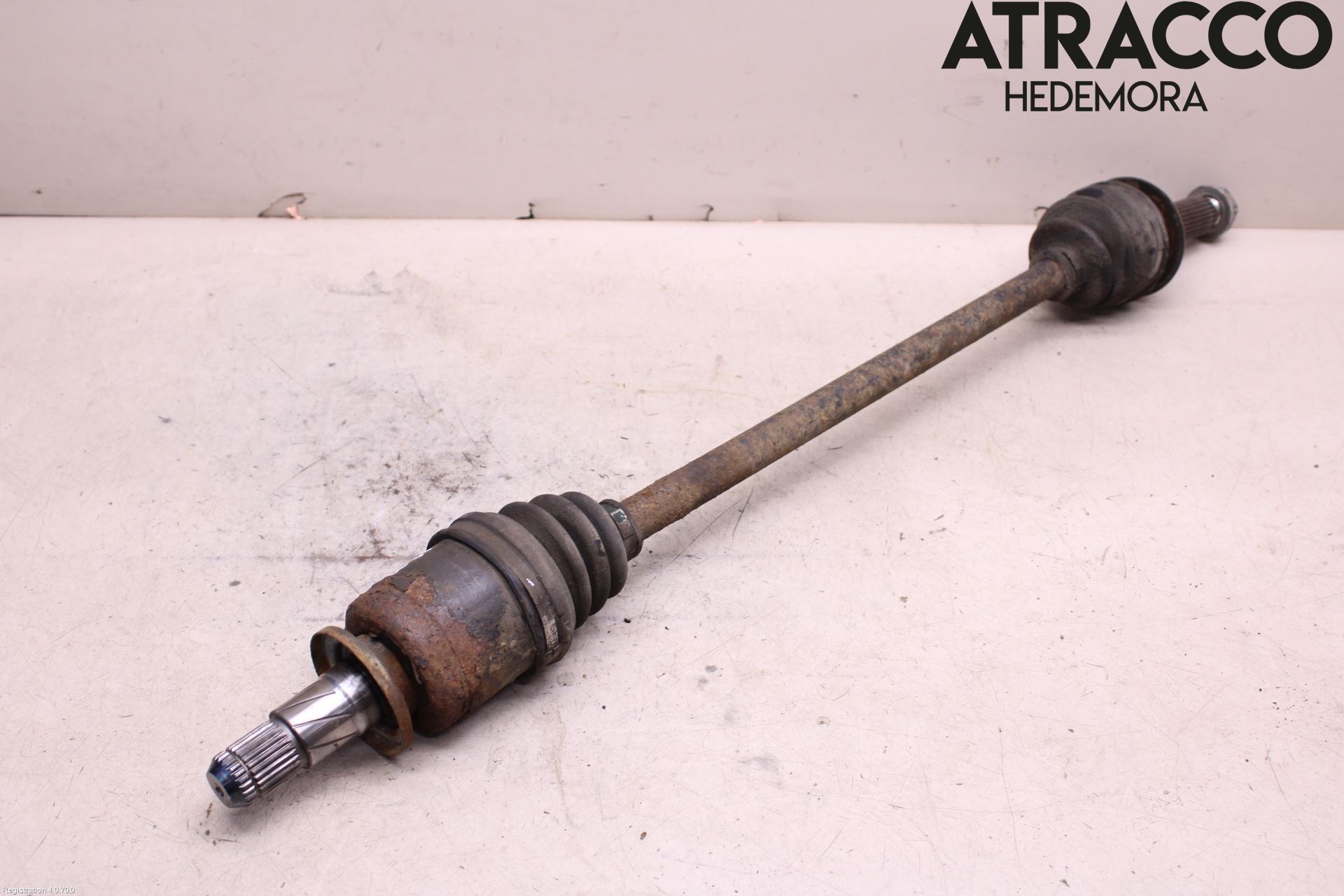 Subaru FORESTER SH  08-13 Drivaxel Bak Höger