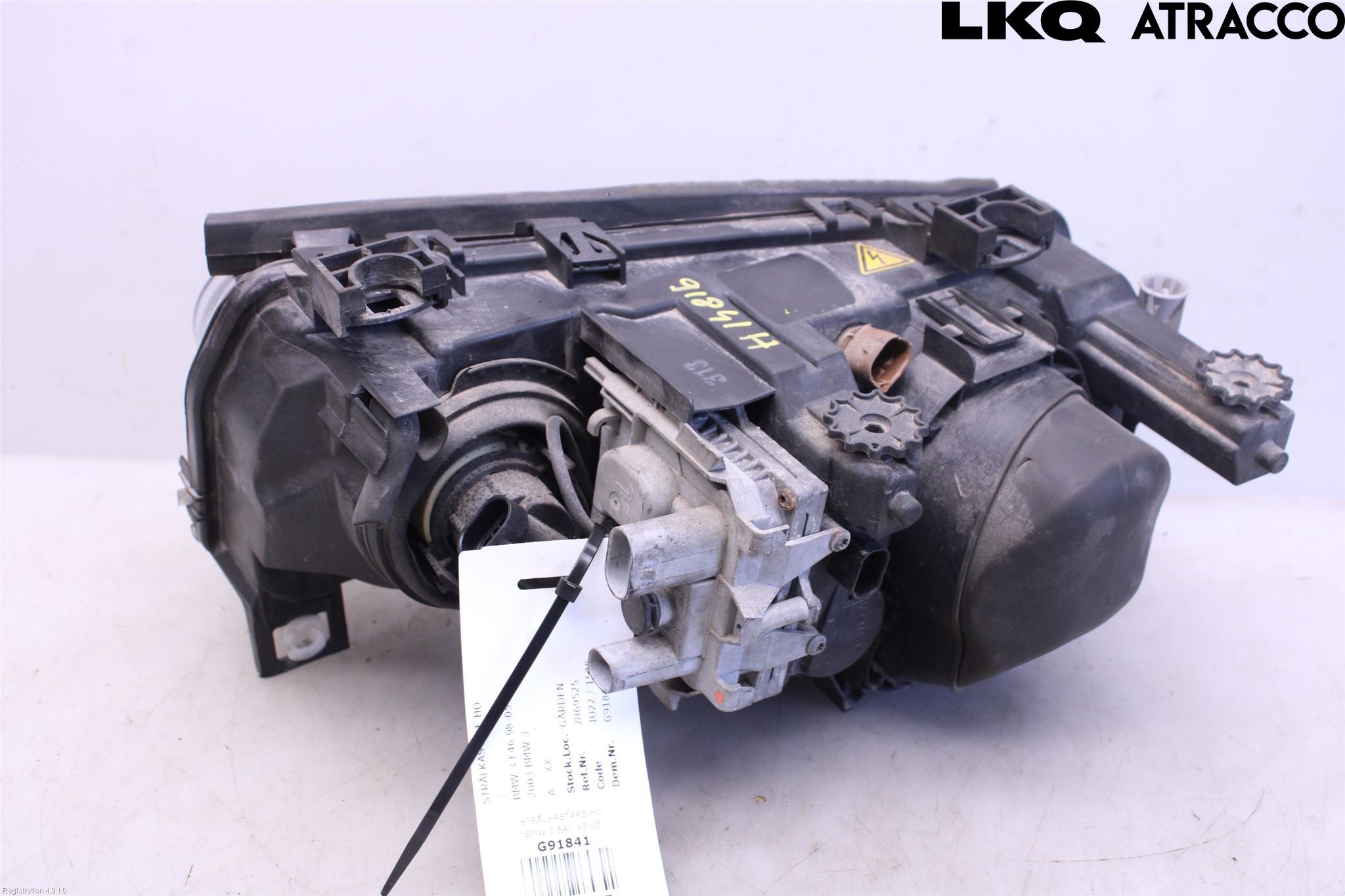 BMW 3 E46      98-05 Strålkastare Höger