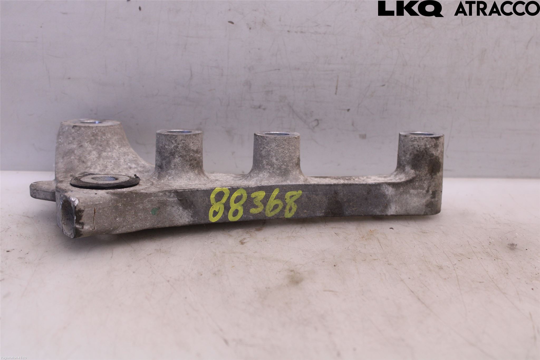 Opel ASTRA K 16-22 Motorfäste