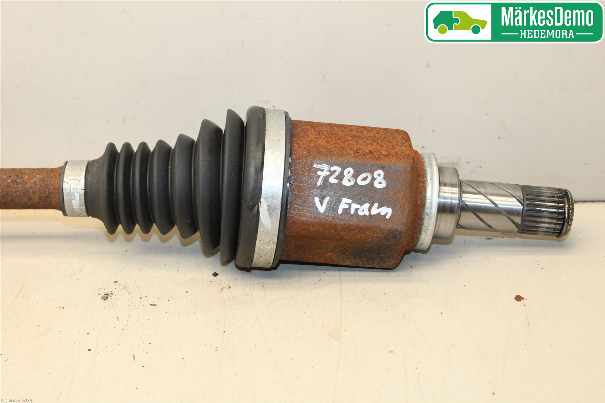 Dacia SANDERO/STEPWAY 13-20 Drivaxel Fram Vänster