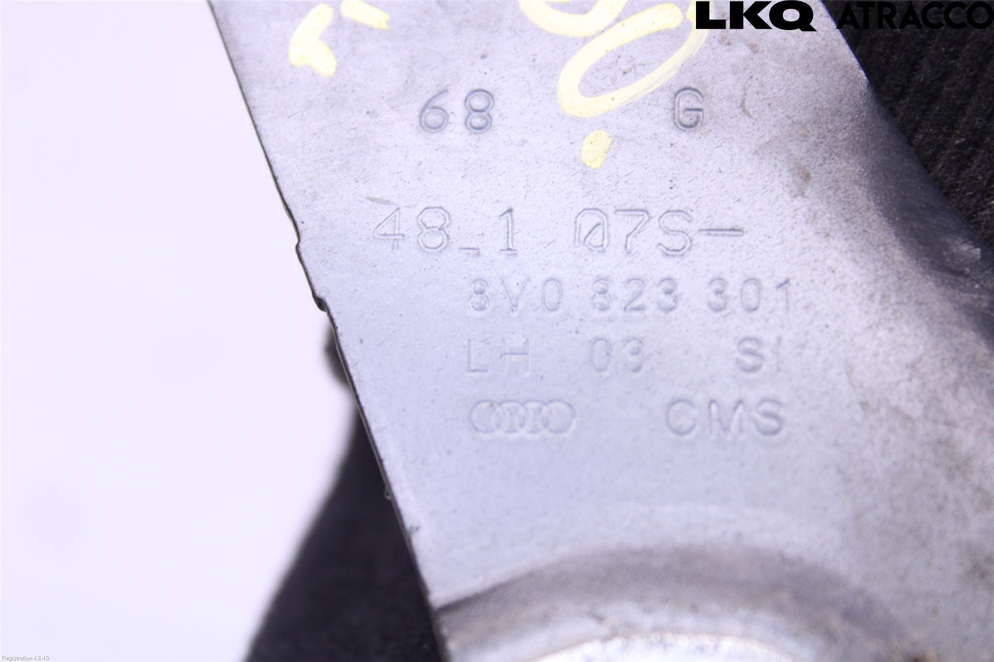 Audi A3/S3 8V 13-20 Huvgångjärn