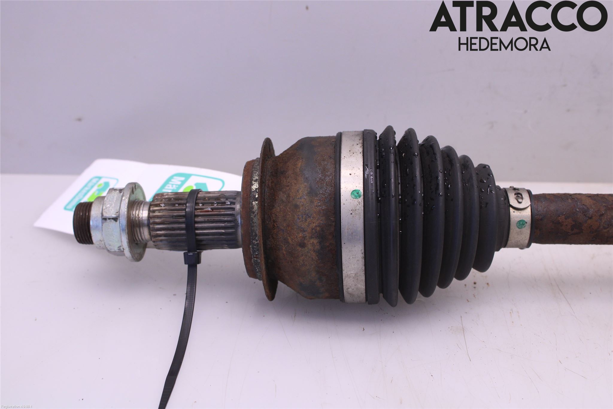 Mazda CX-3 Drivaxel Fram Höger