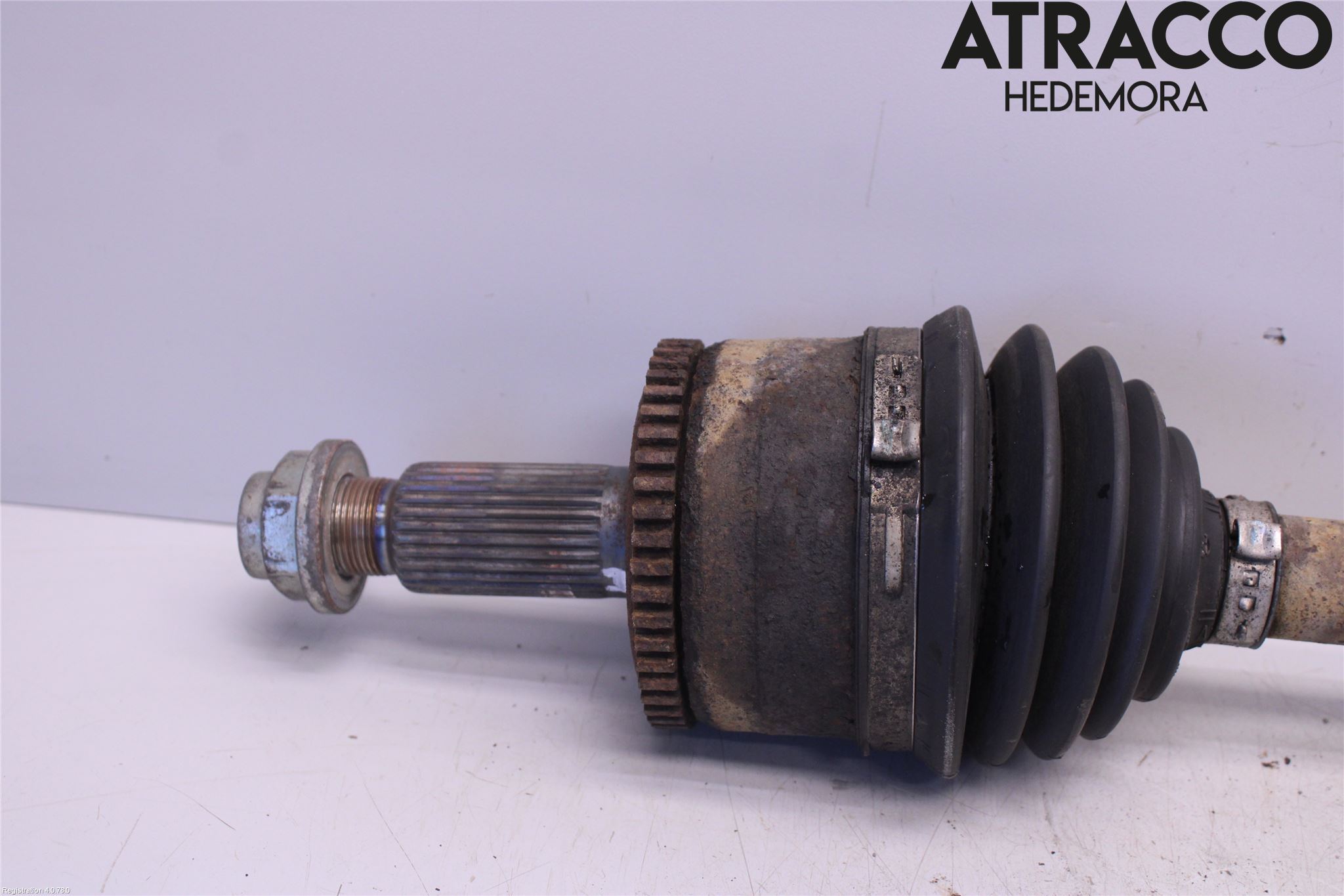 Landrover LAND ROVER DISCOVERY 4 10-16 Drivaxel Fram Höger