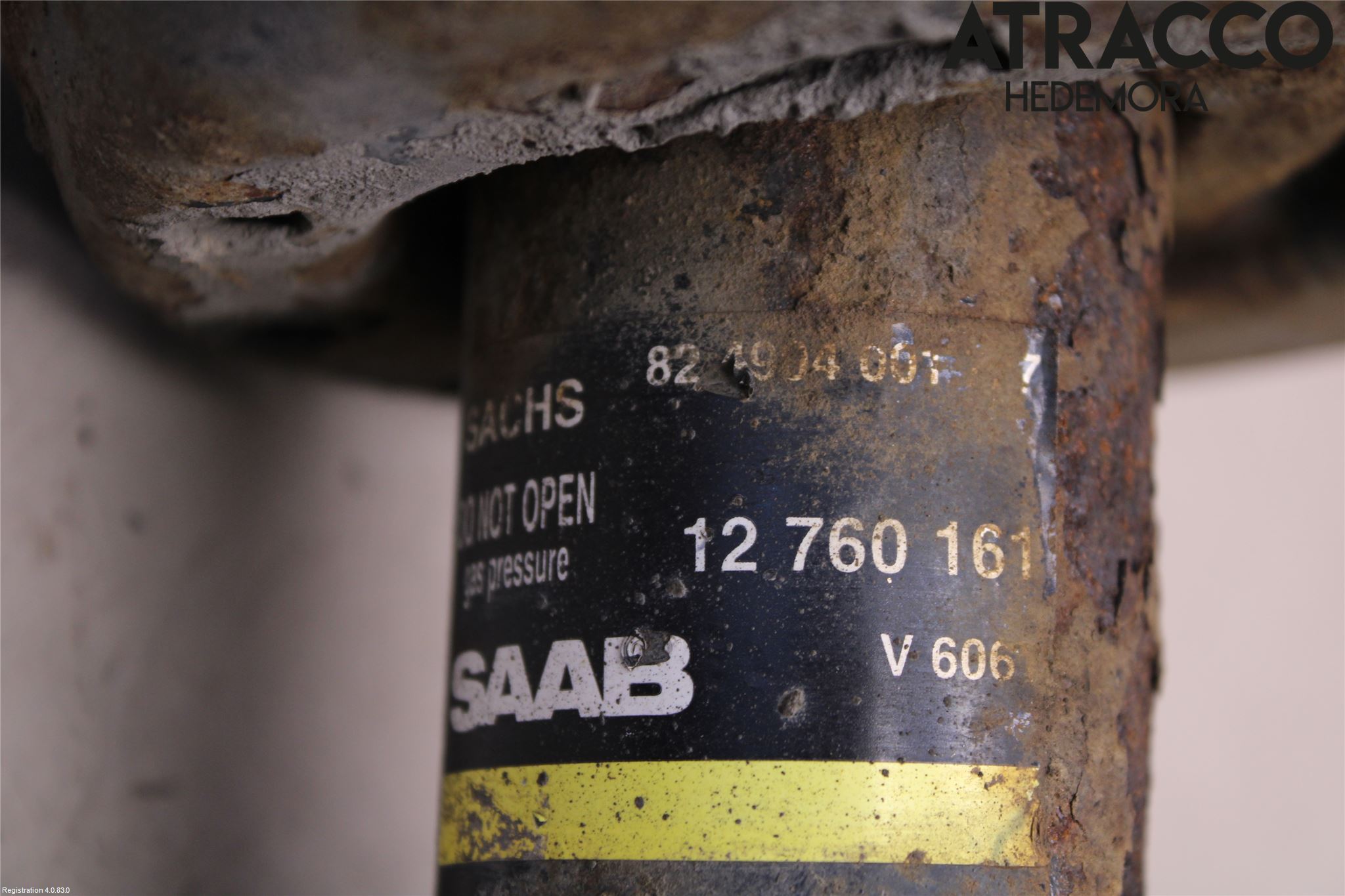 Saab 9-5     06-10 Fjäderben Fram Vänster