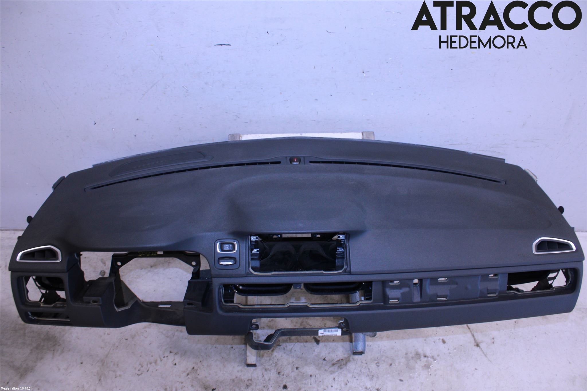 Volvo V70 14-16 Instrumentbräda