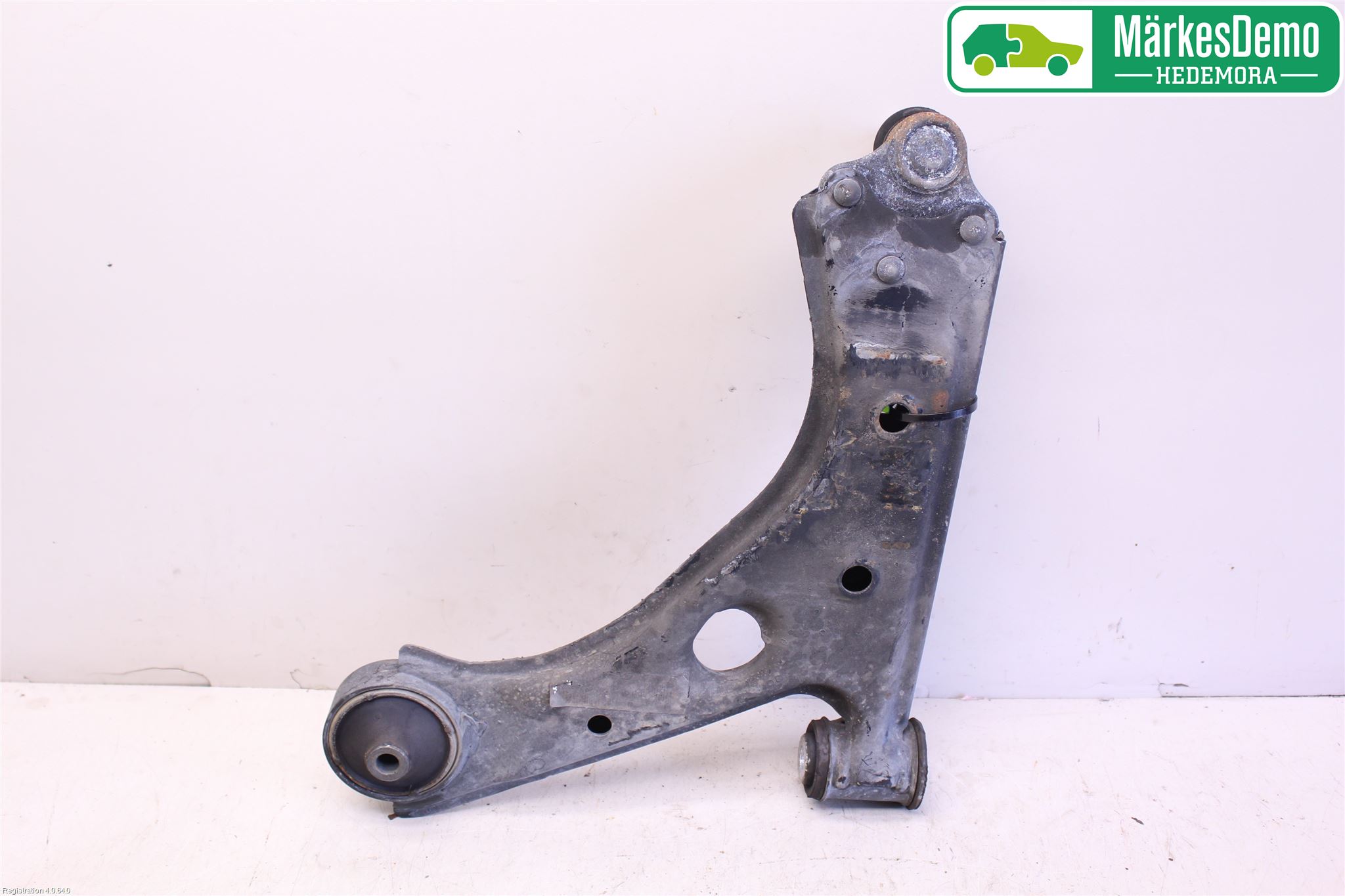 Opel CORSA E 15-19 Bärarm Fram Undre Hö